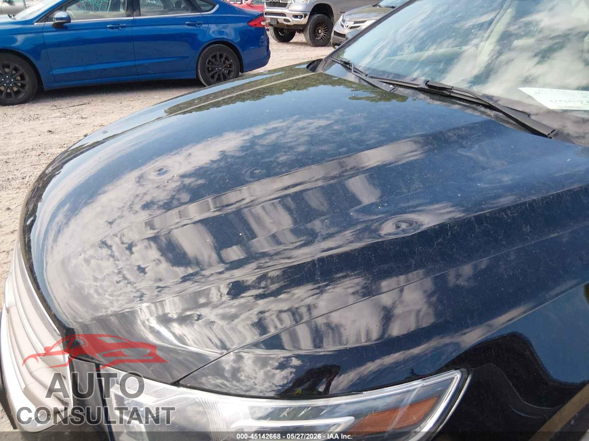 FORD TAURUS 2018 - 1FAHP2D86JG115422