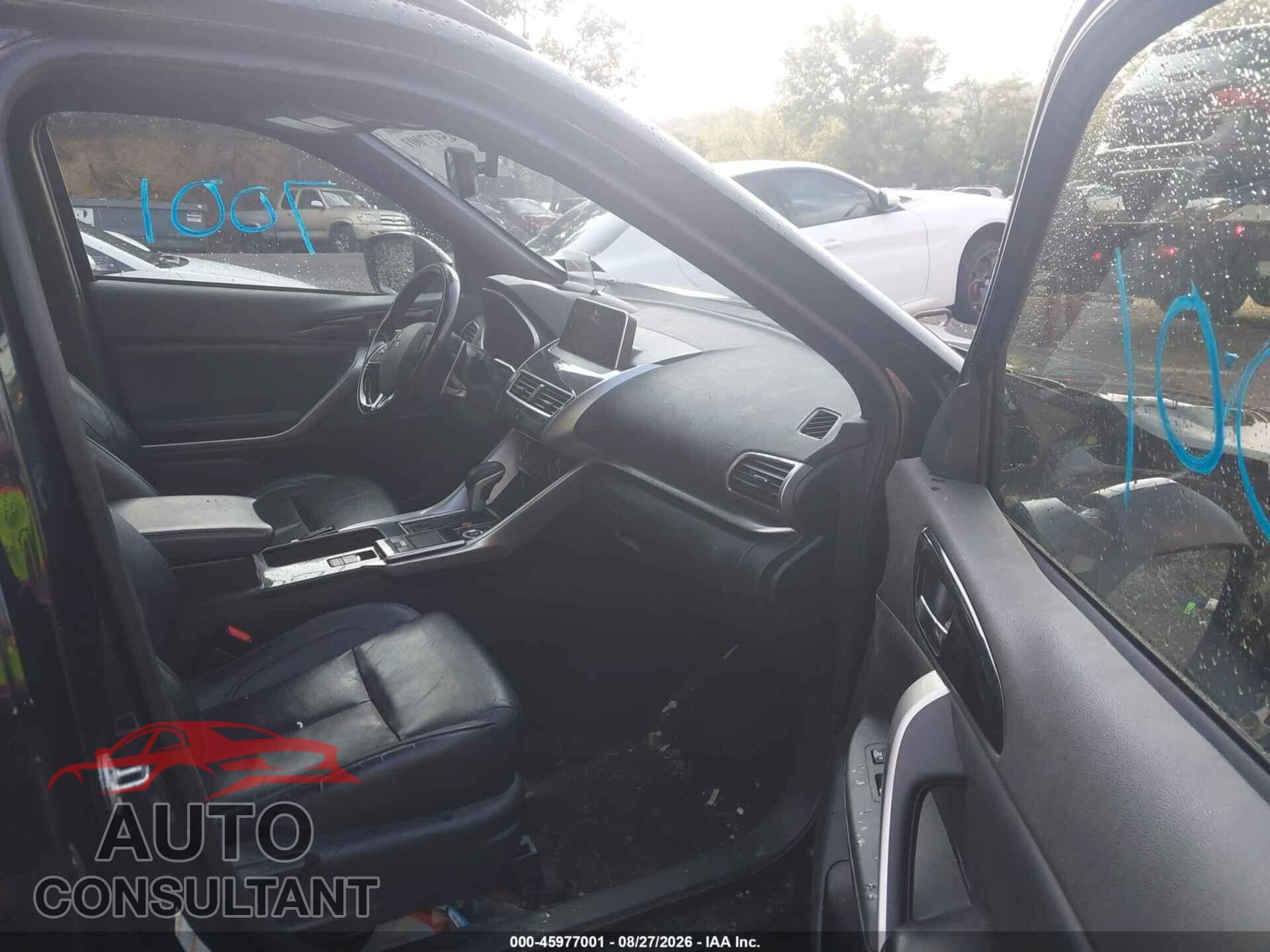 MITSUBISHI ECLIPSE CROSS 2020 - JA4AT5AA1LZ017741