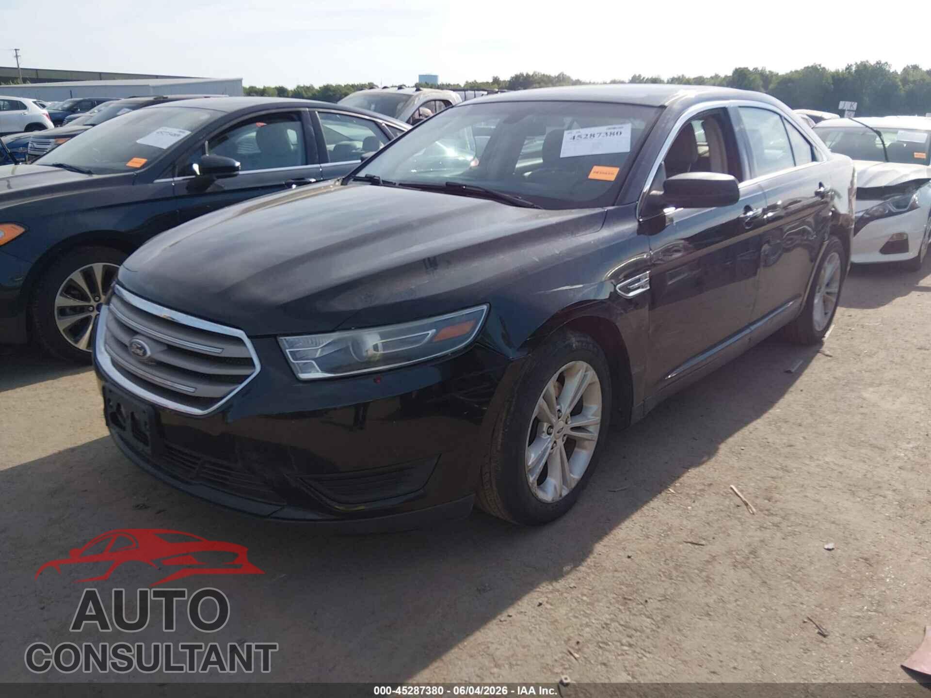 FORD TAURUS 2017 - 1FAHP2D85HG113395