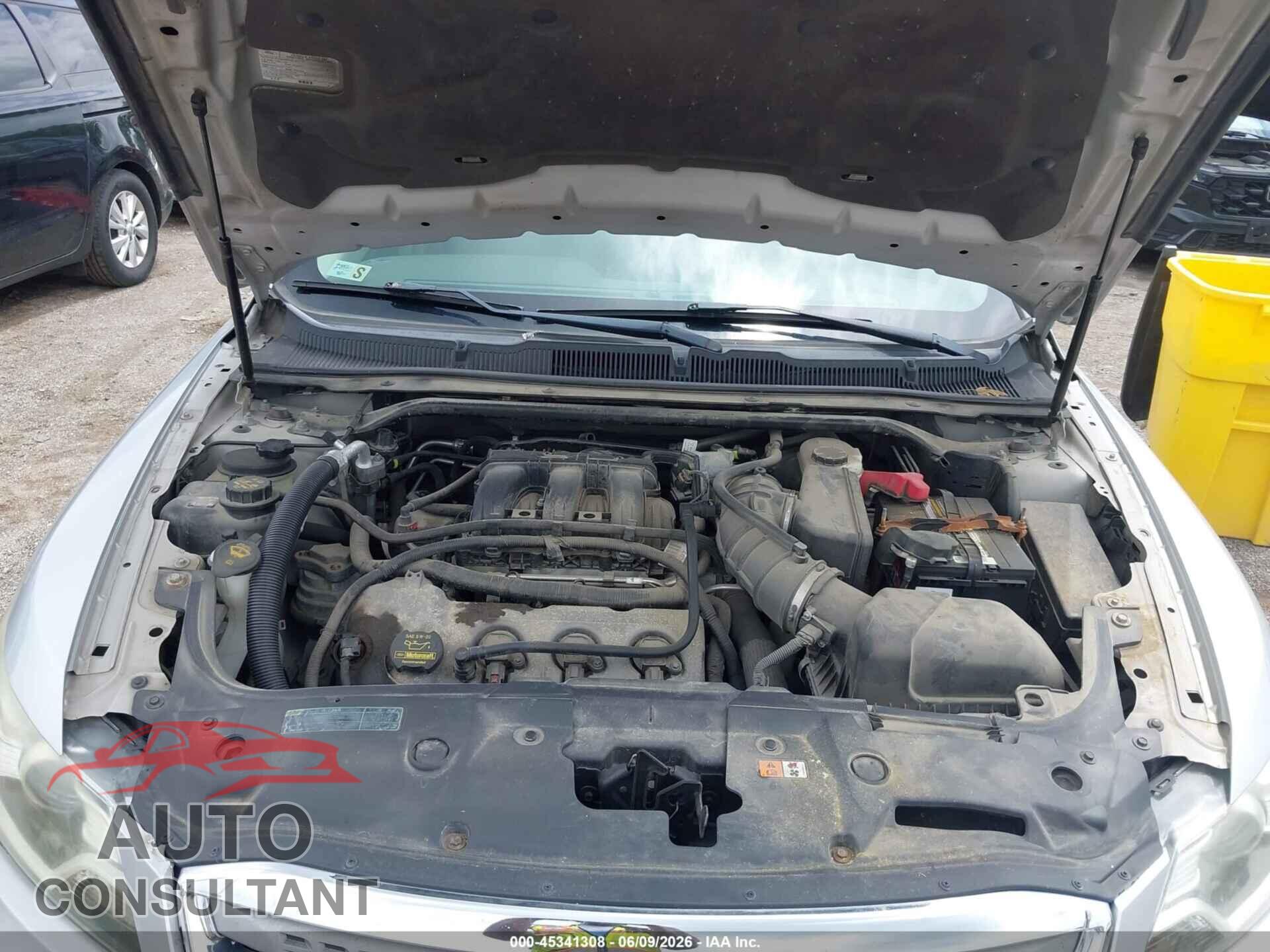 FORD TAURUS 2011 - 1FAHP2DW9BG146485