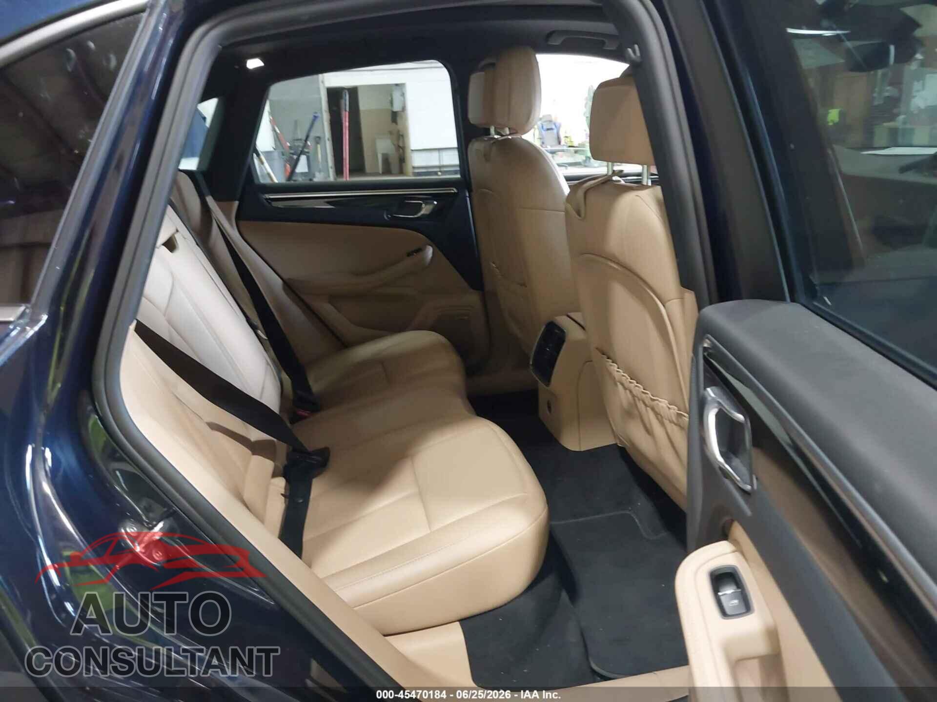 PORSCHE MACAN 2021 - WP1AA2A56MLB00856