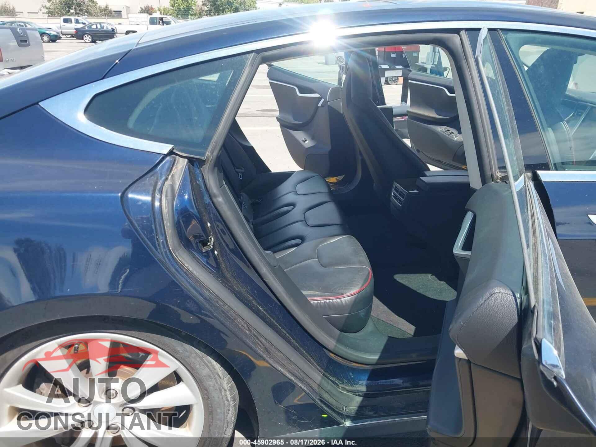 TESLA MODEL S 2013 - 5YJSA1CN4DFP20590