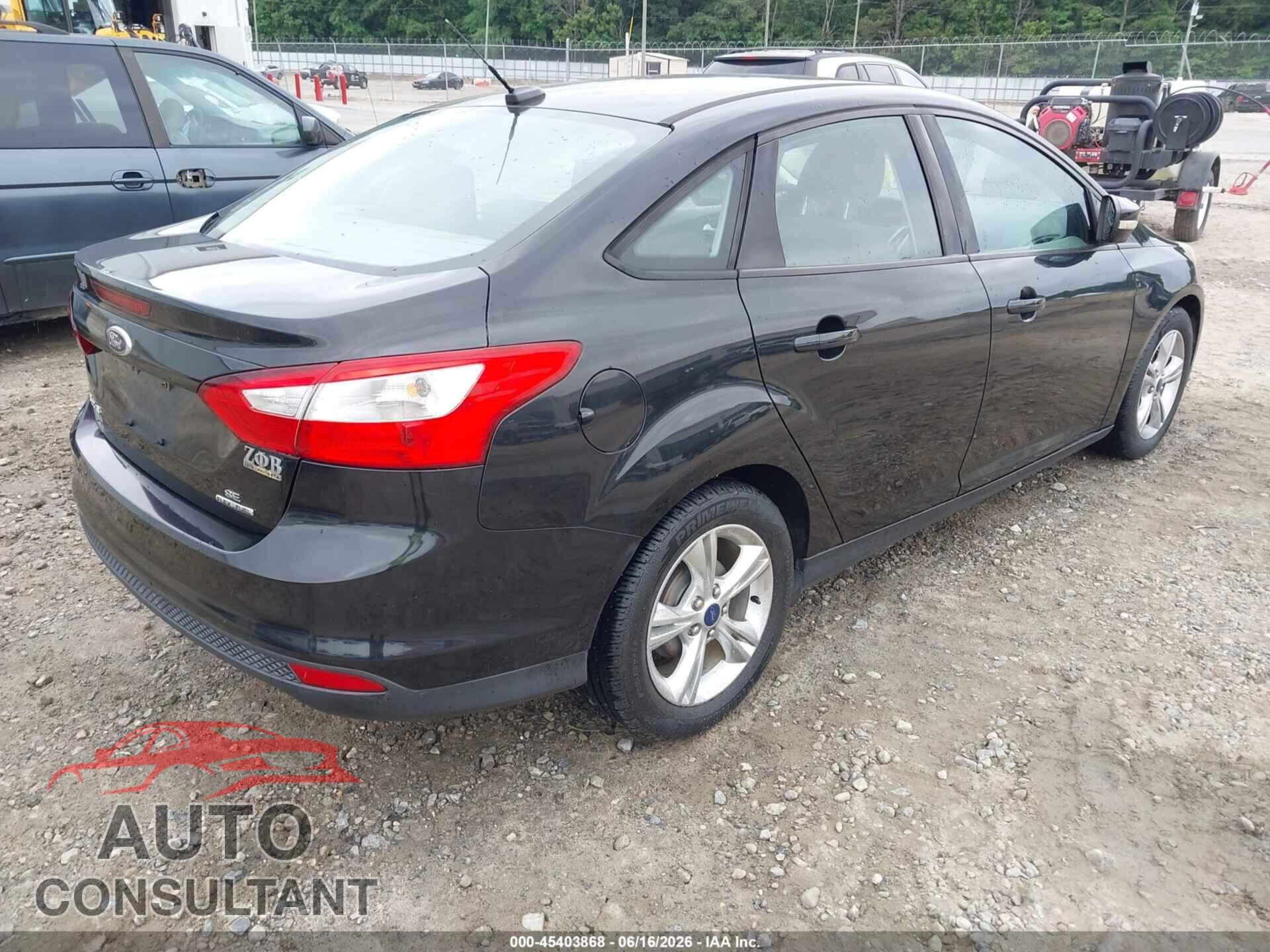 FORD FOCUS 2014 - 1FADP3F2XEL386882