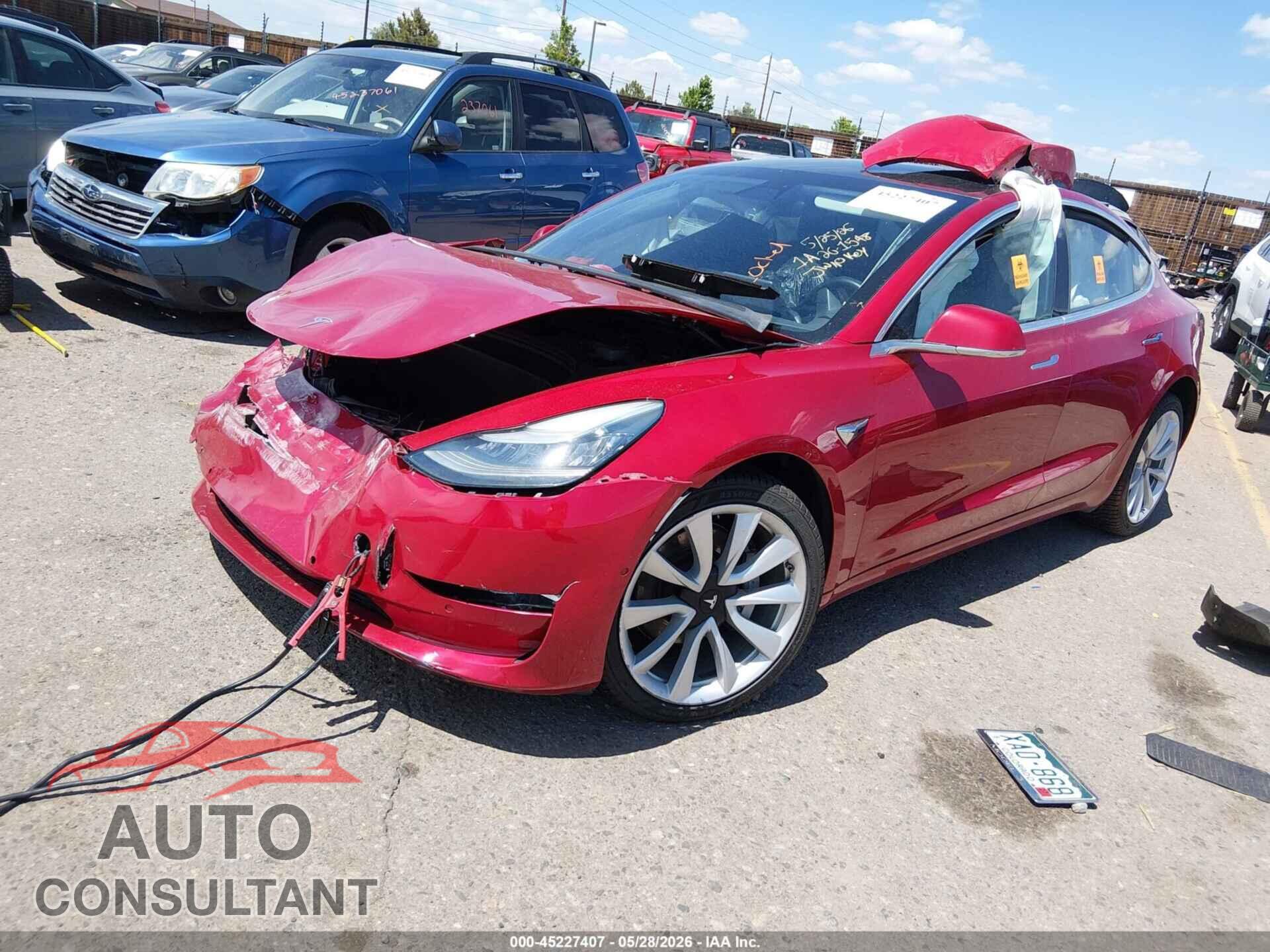 TESLA MODEL 3 2018 - 5YJ3E1EB4JF115895