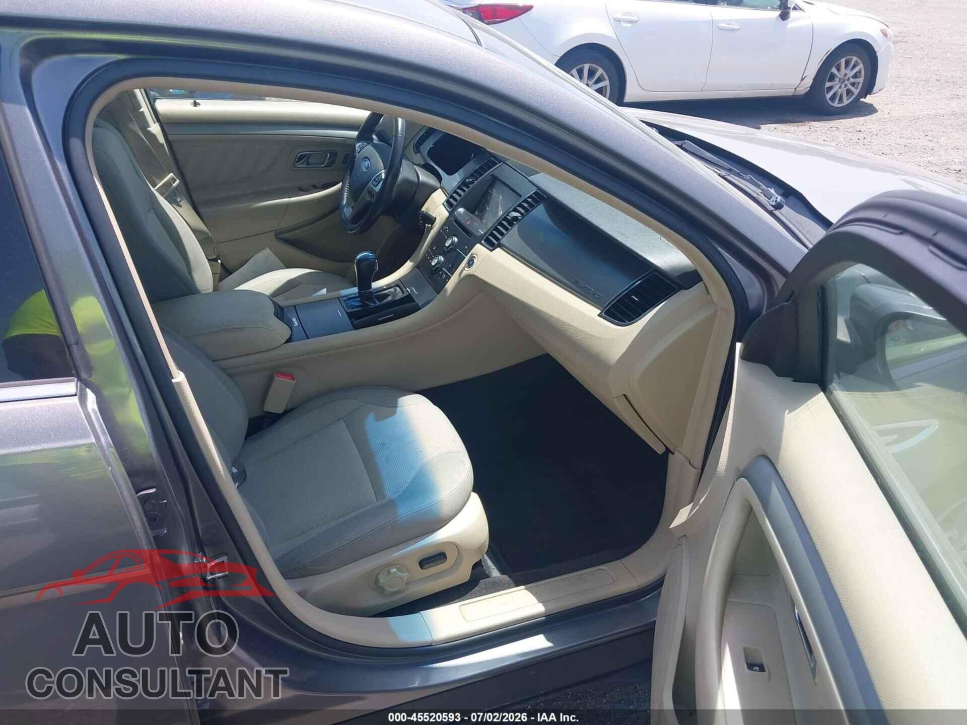 FORD TAURUS 2013 - 1FAHP2E85DG145093