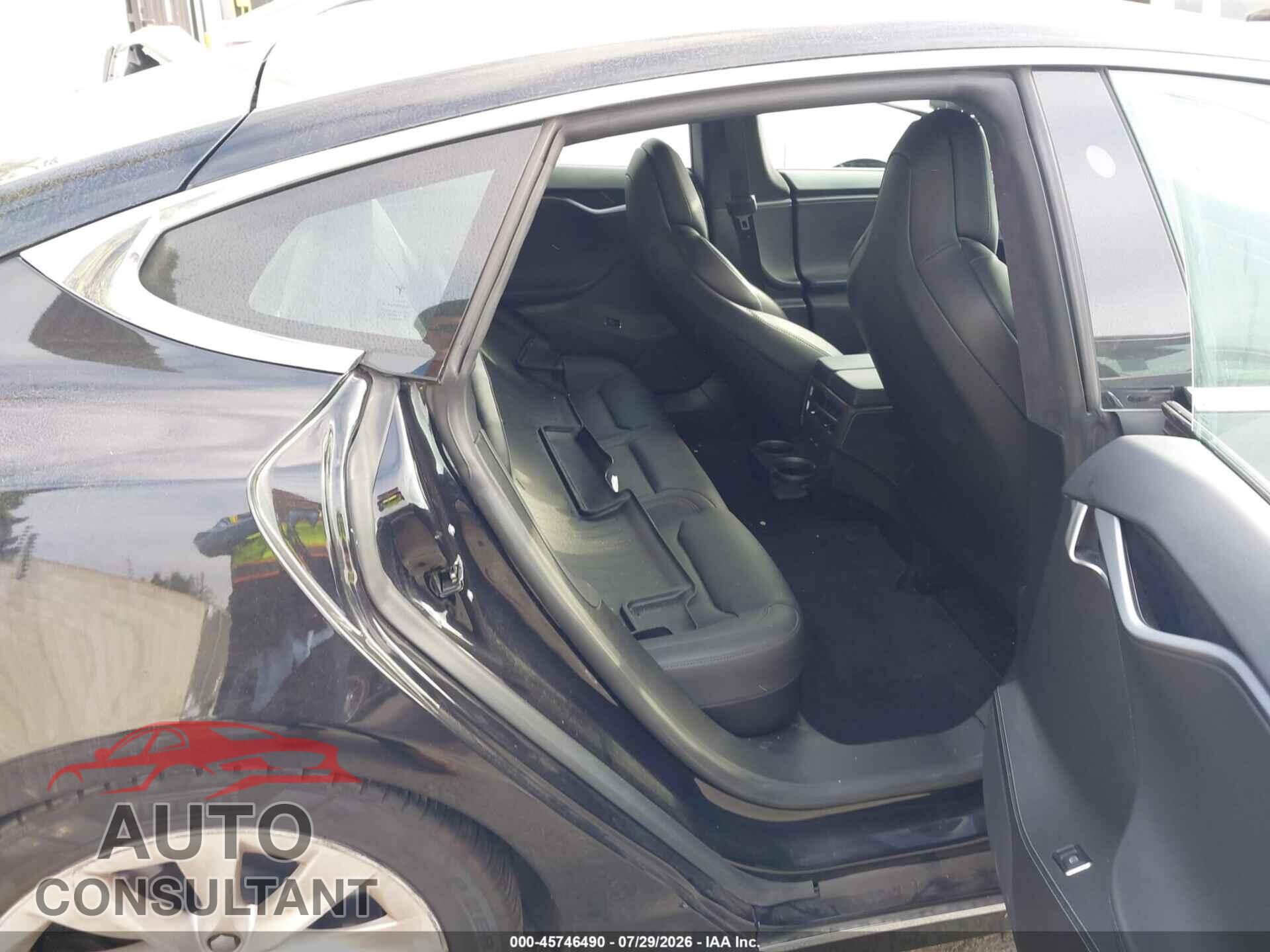 TESLA MODEL S 2018 - 5YJSA1E26JF266096