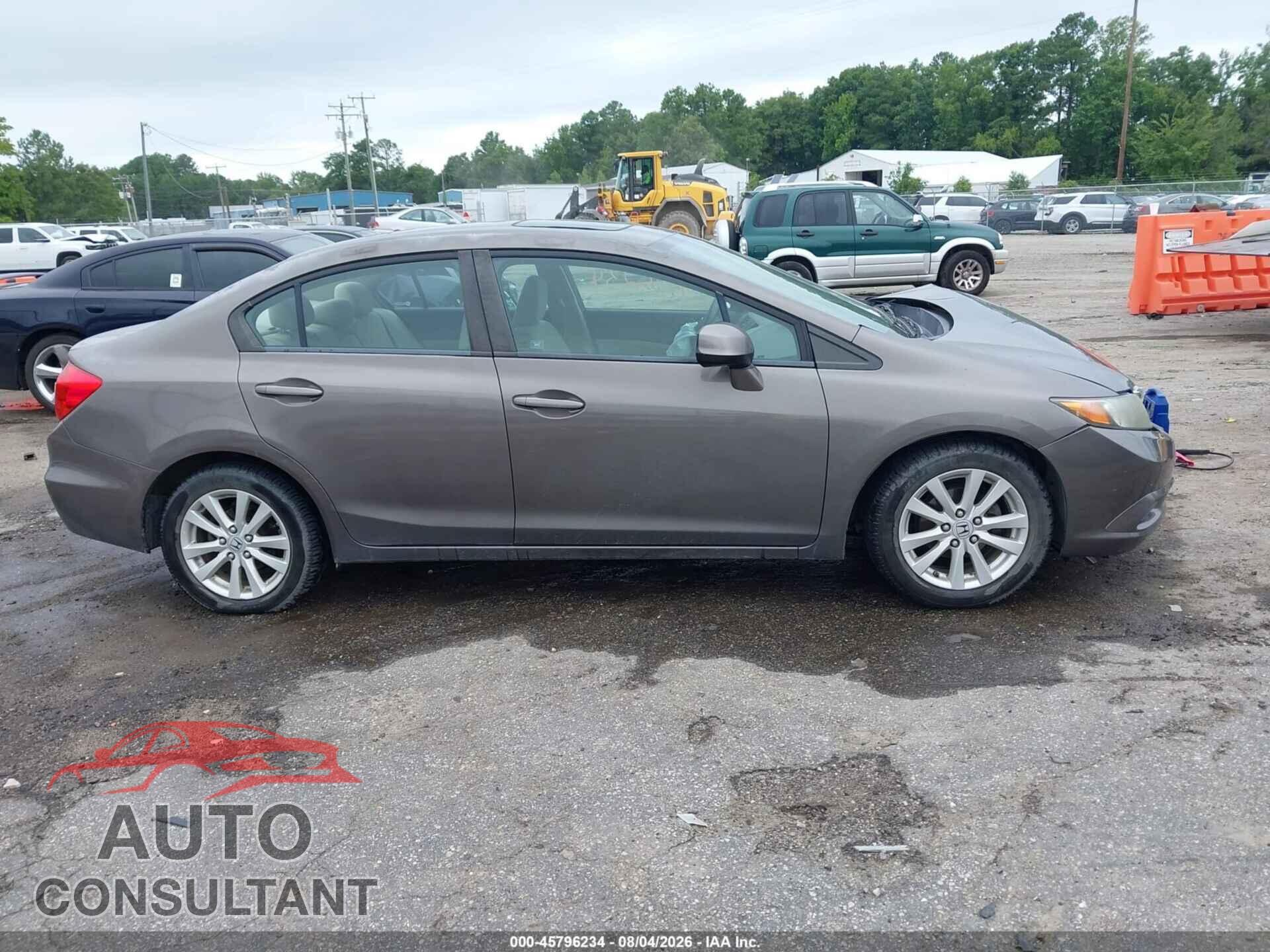 HONDA CIVIC 2012 - 2HGFB2F87CH551606