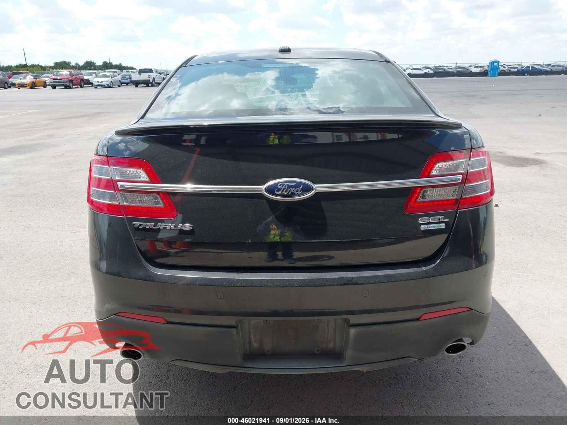 FORD TAURUS 2013 - 1FAHP2E98DG144688
