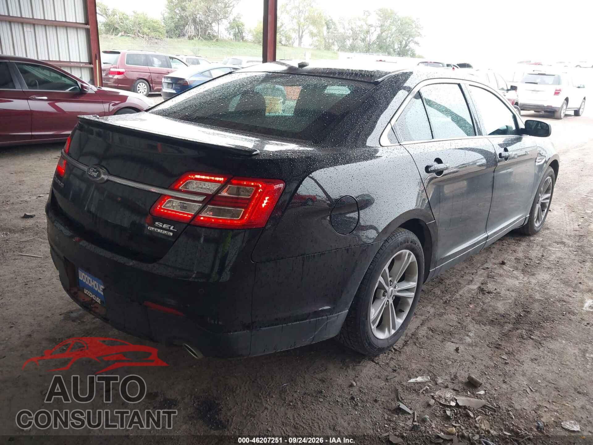 FORD TAURUS 2016 - 1FAHP2E84GG118889