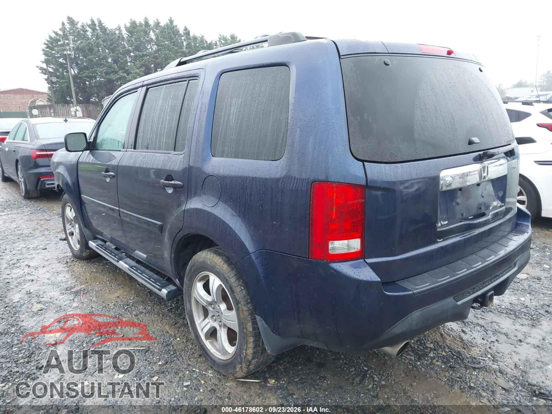 HONDA PILOT 2013 - 5FNYF4H50DB075085
