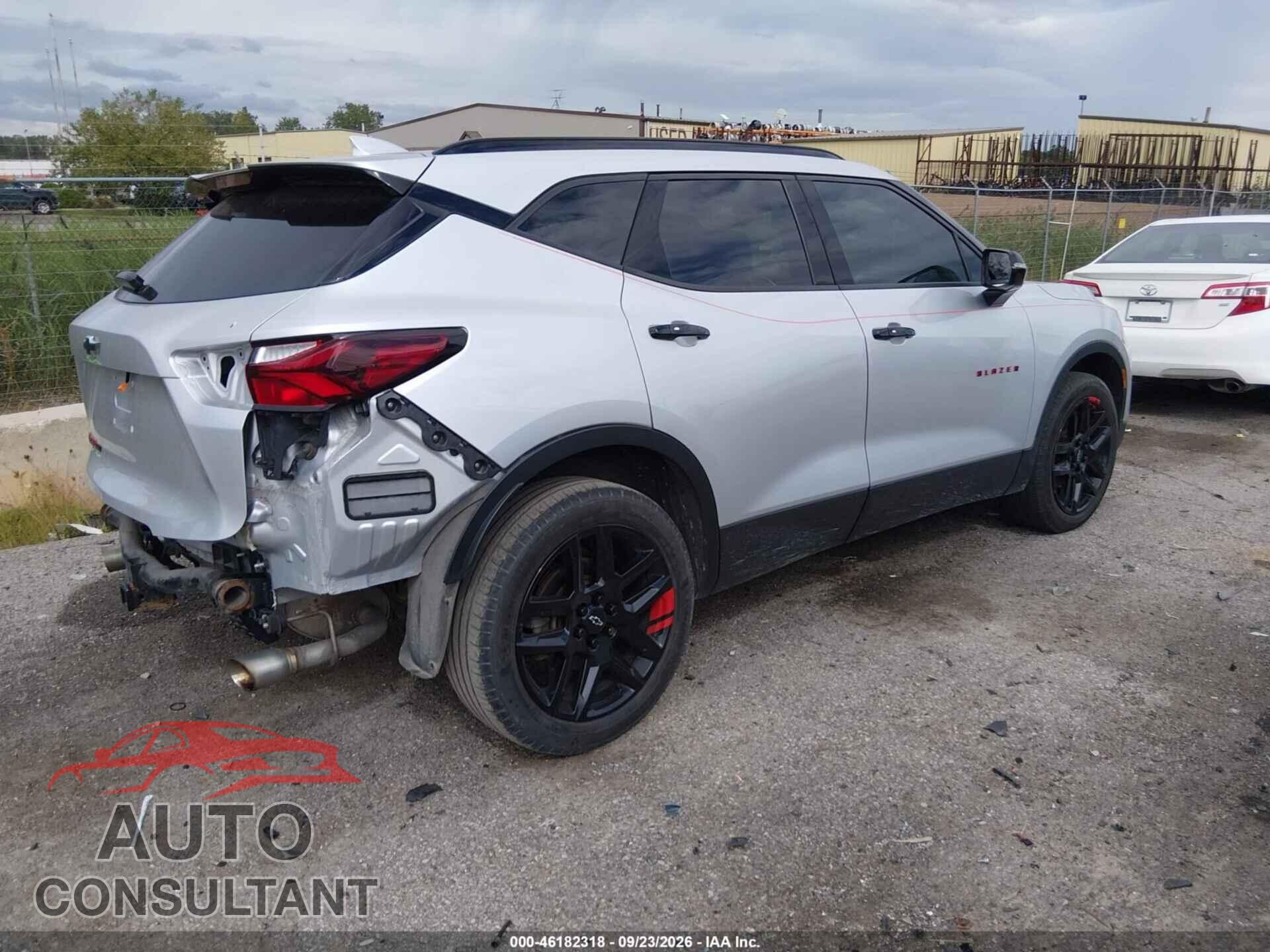 CHEVROLET BLAZER 2020 - 3GNKBHRS2LS654590