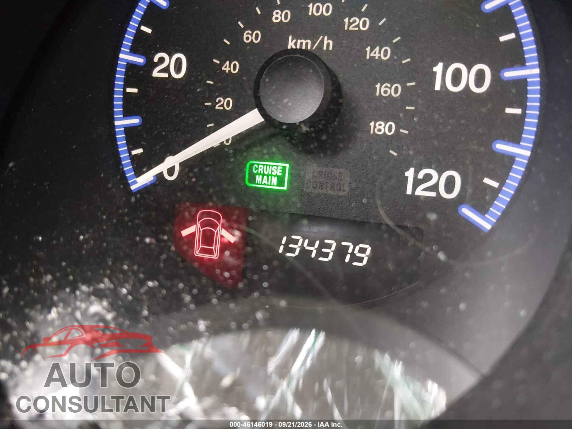 HONDA ELEMENT 2011 - 5J6YH1H32BL002425