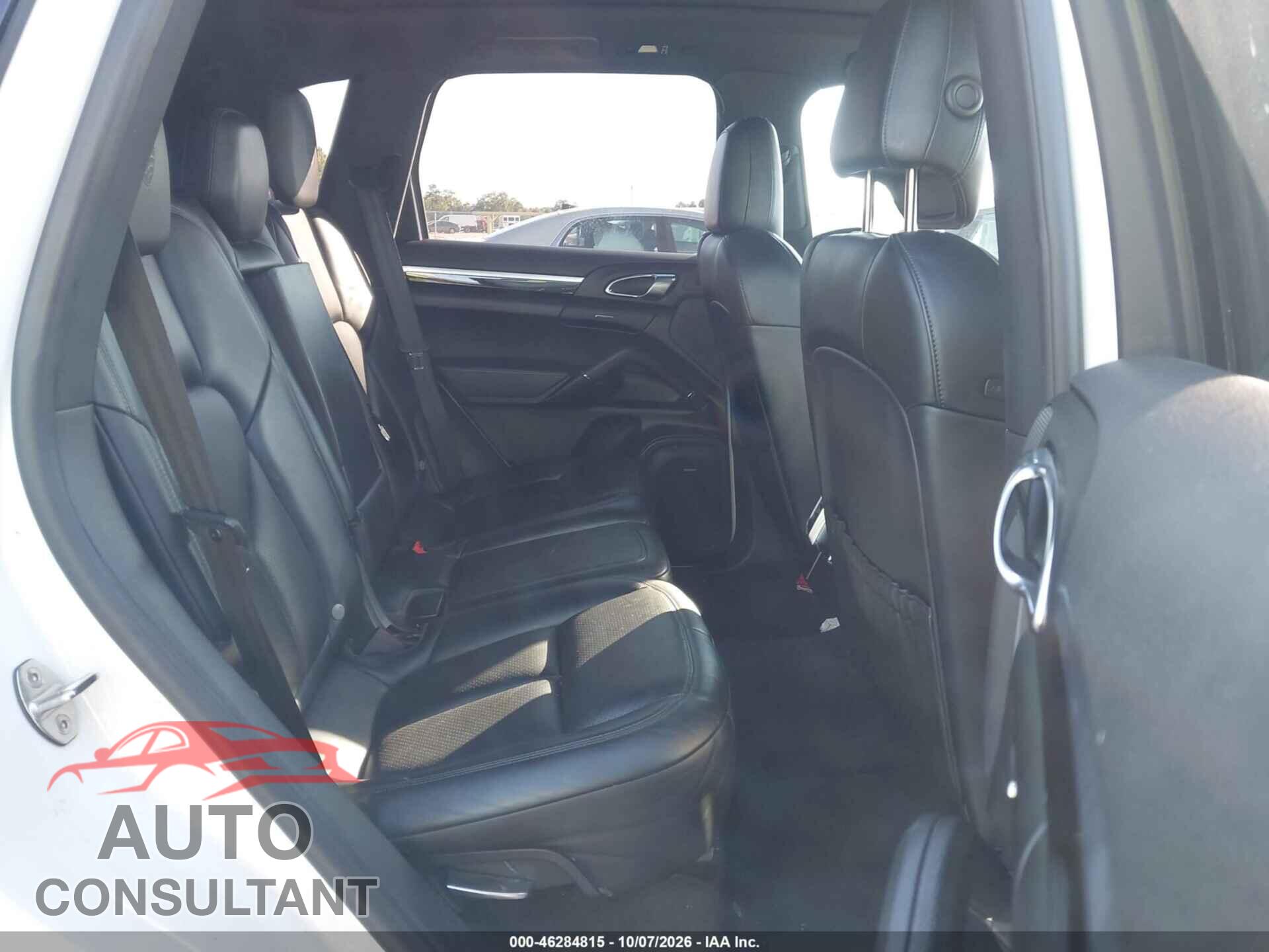 PORSCHE CAYENNE 2017 - WP1AA2A25HKA80651