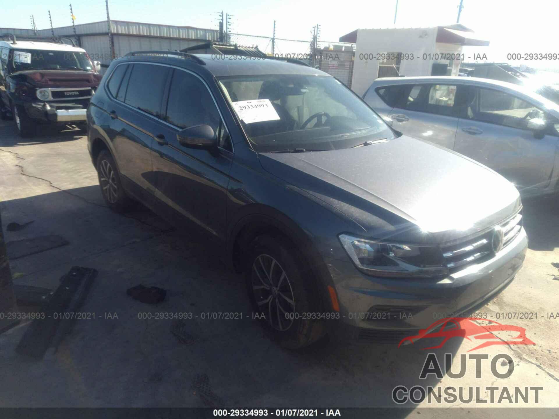 VOLKSWAGEN TIGUAN 2019 - 3VV3B7AX8KM072917