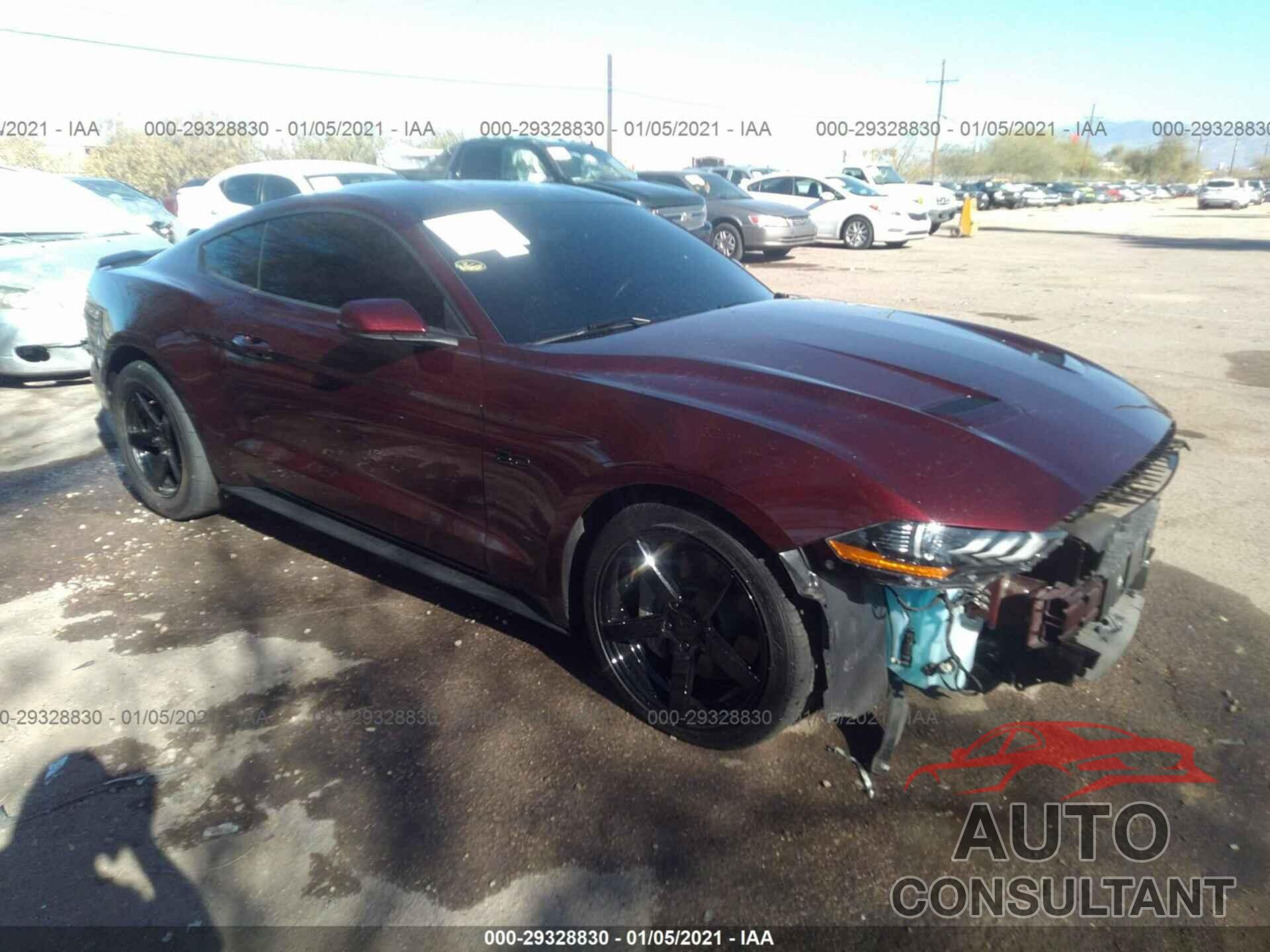 FORD MUSTANG 2018 - 1FA6P8CFXJ5145092