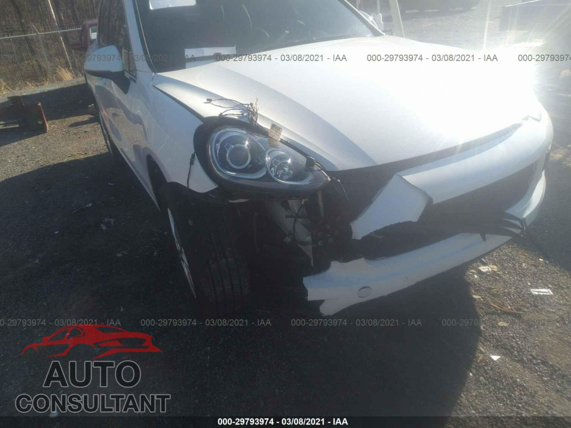 PORSCHE CAYENNE 2016 - WP1AA2A20GKA37480