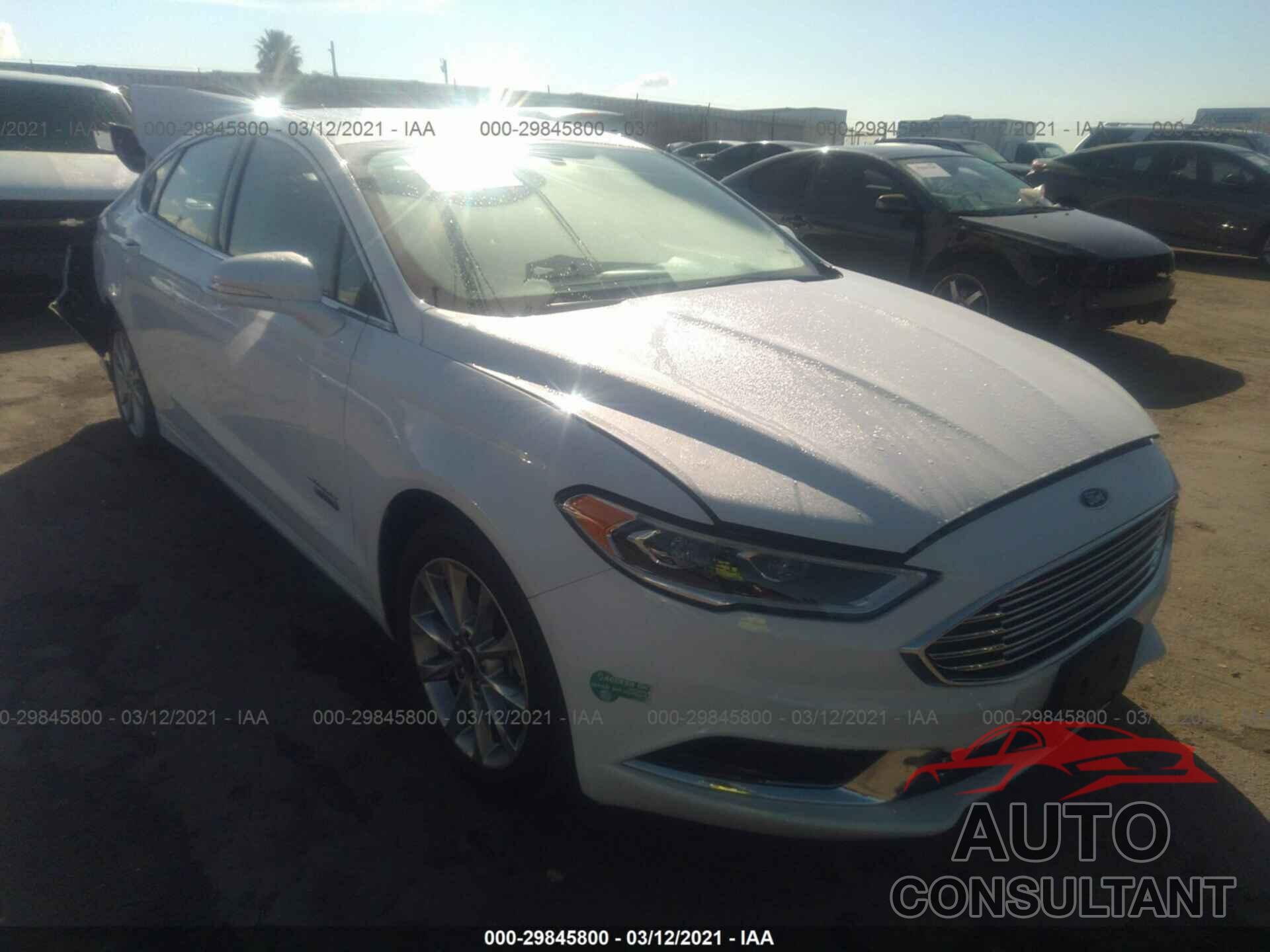 FORD FUSION ENERGI 2018 - 3FA6P0PU4JR131163