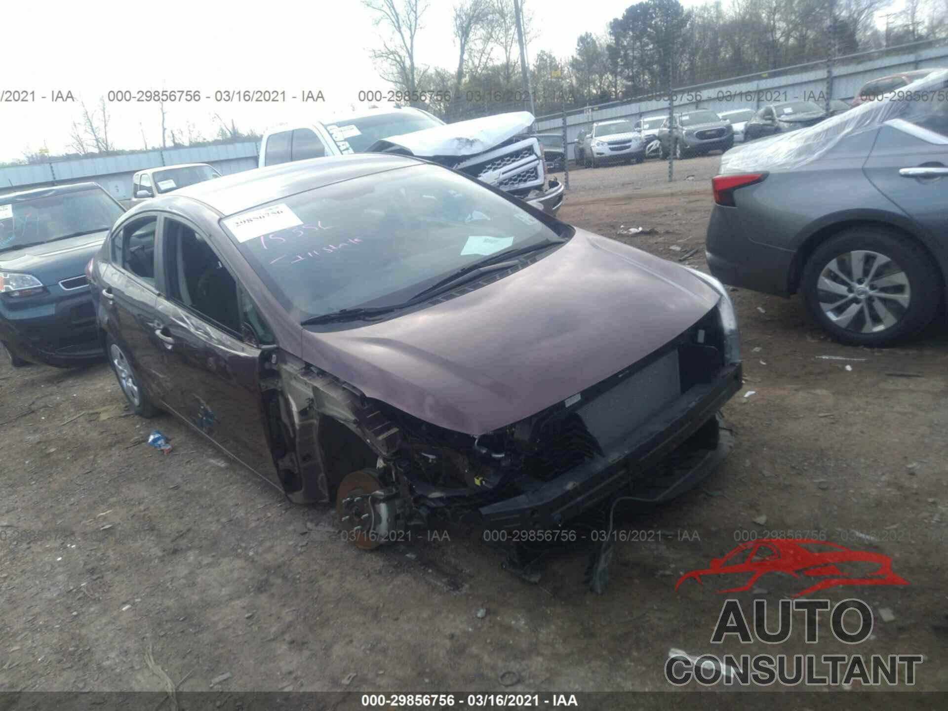 KIA FORTE 2018 - 3KPFK4A74JE236232