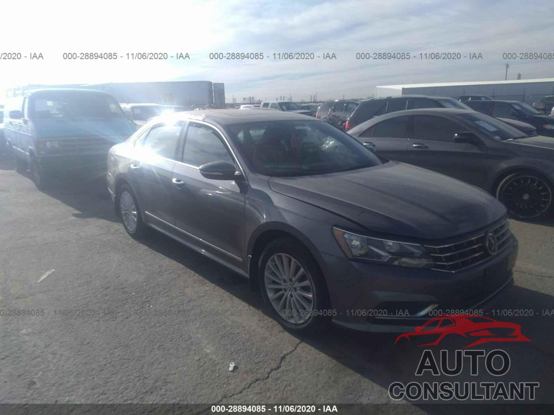VOLKSWAGEN PASSAT 2016 - 1VWBS7A32GC038467