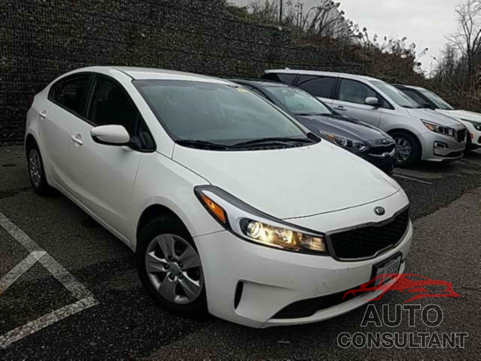 KIA FORTE 2017 - 3KPFK4A75HE158814