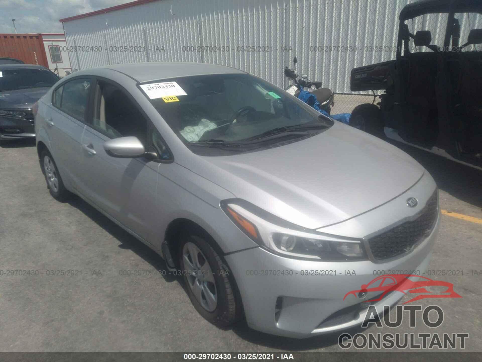 KIA FORTE 2017 - 3KPFK4A74HE075228