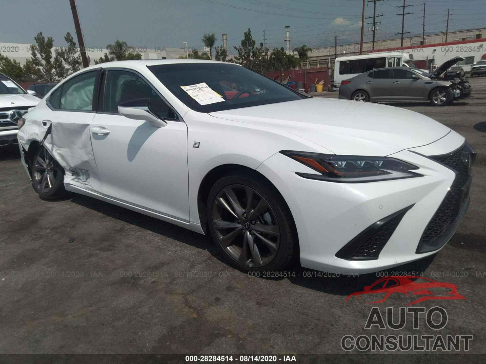 LEXUS ES 2019 - 58ABZ1B17KU023379