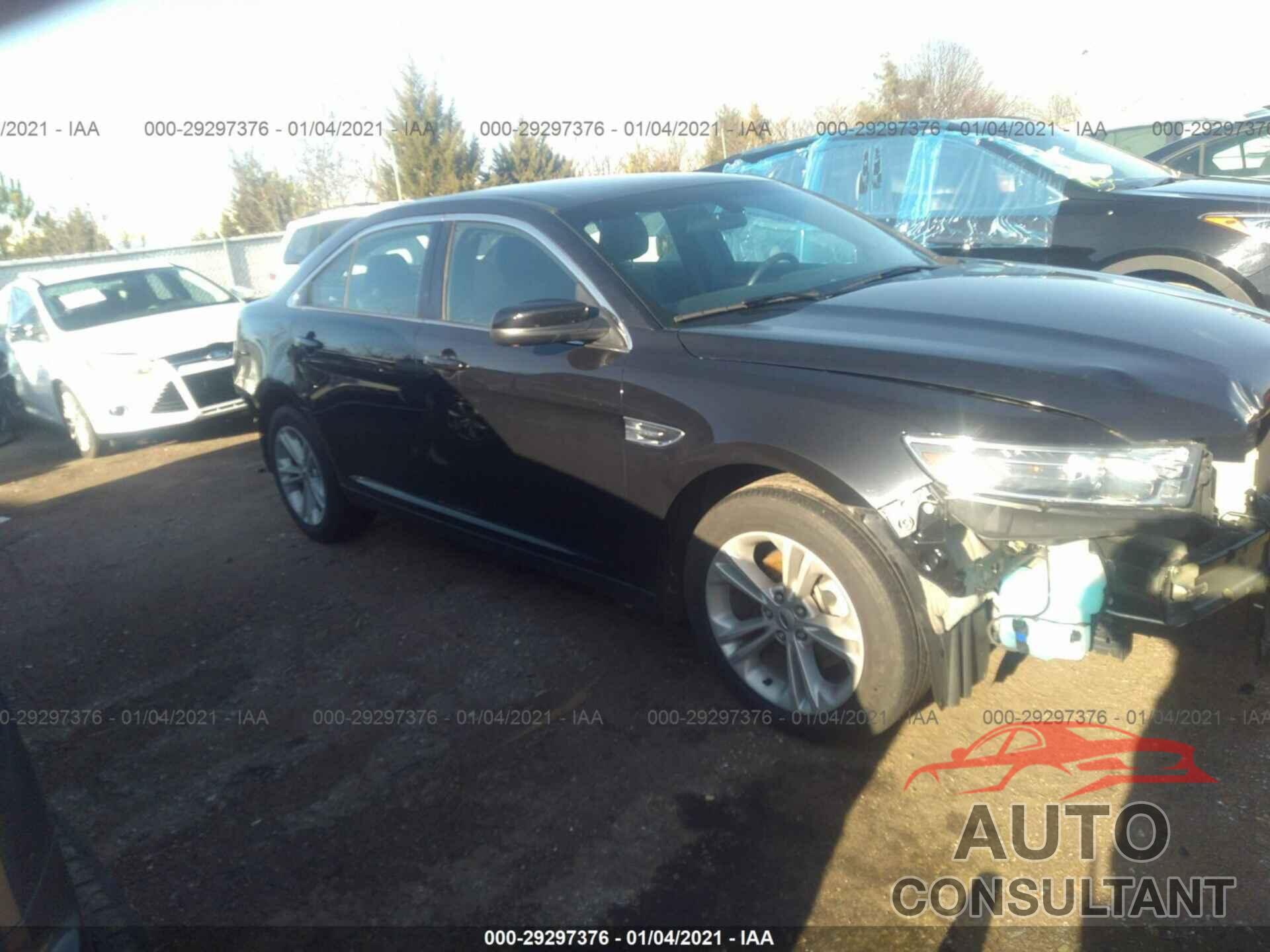 FORD TAURUS 2019 - 1FAHP2E82KG109052