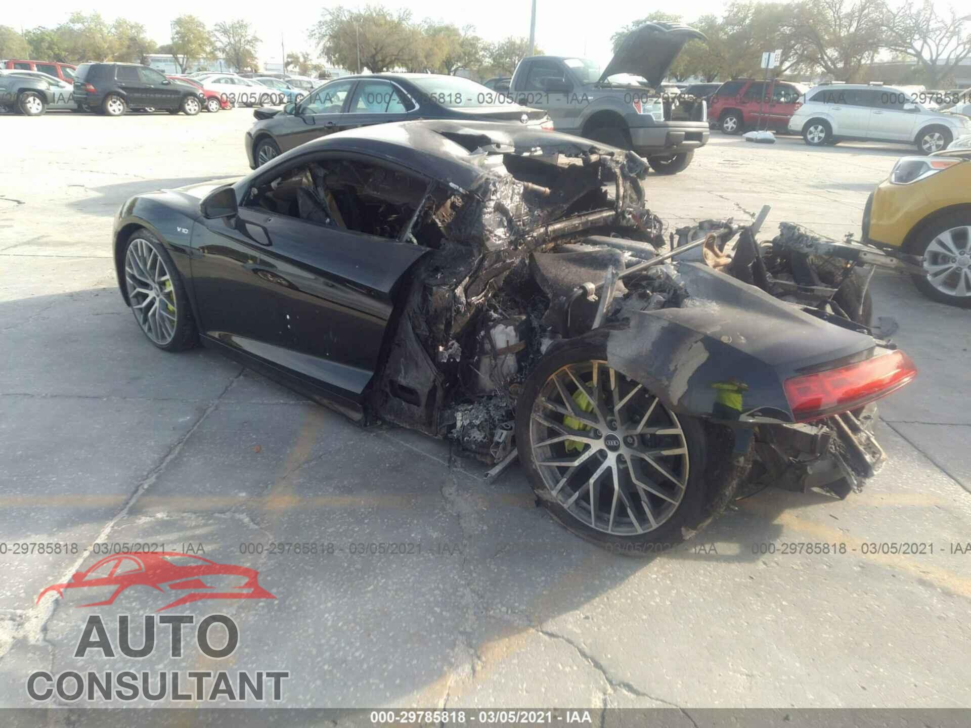 AUDI R8 2017 - WUAKBAFX5H7901237