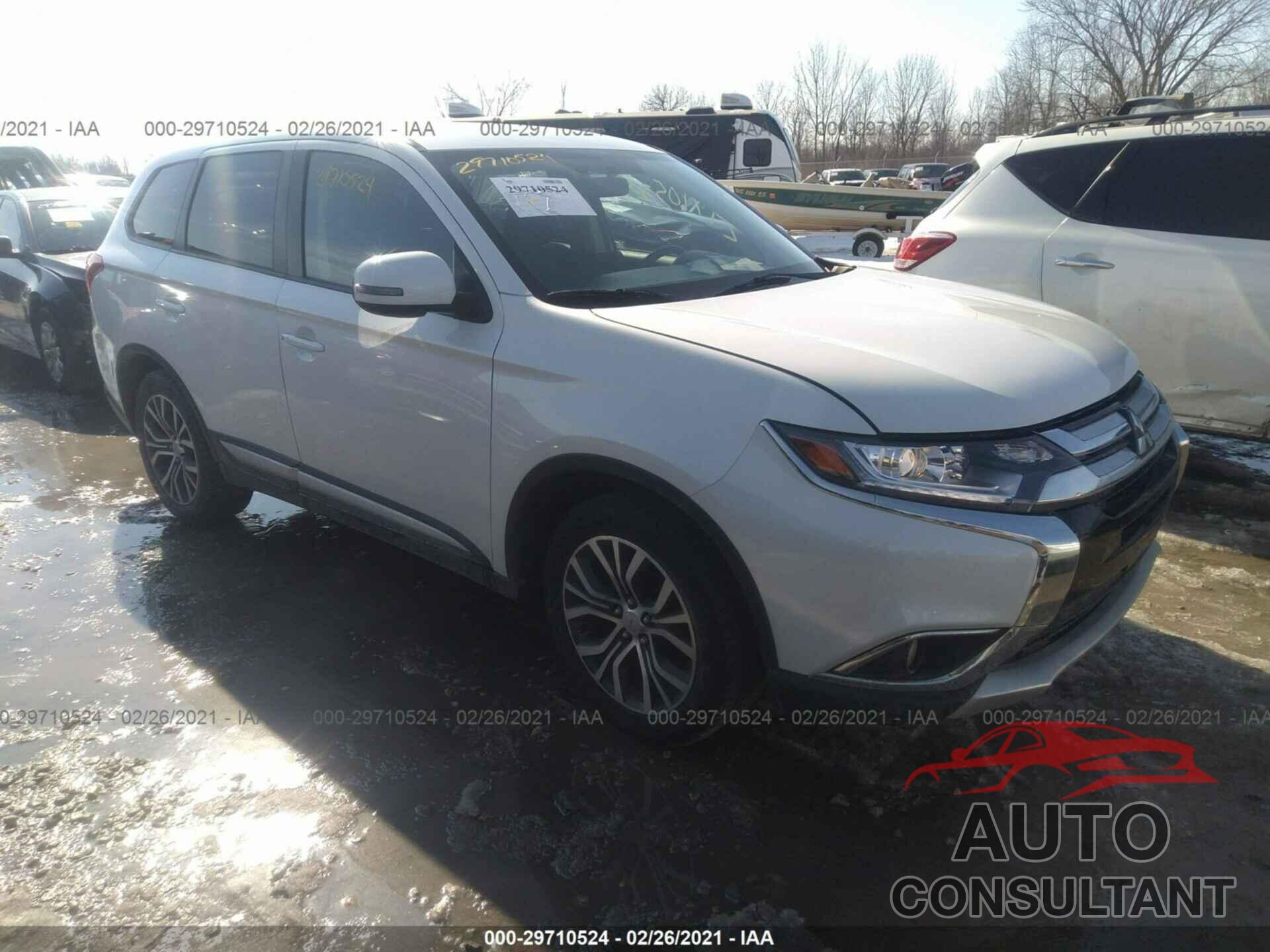 MITSUBISHI OUTLANDER 2018 - JA4AD3A39JZ032438