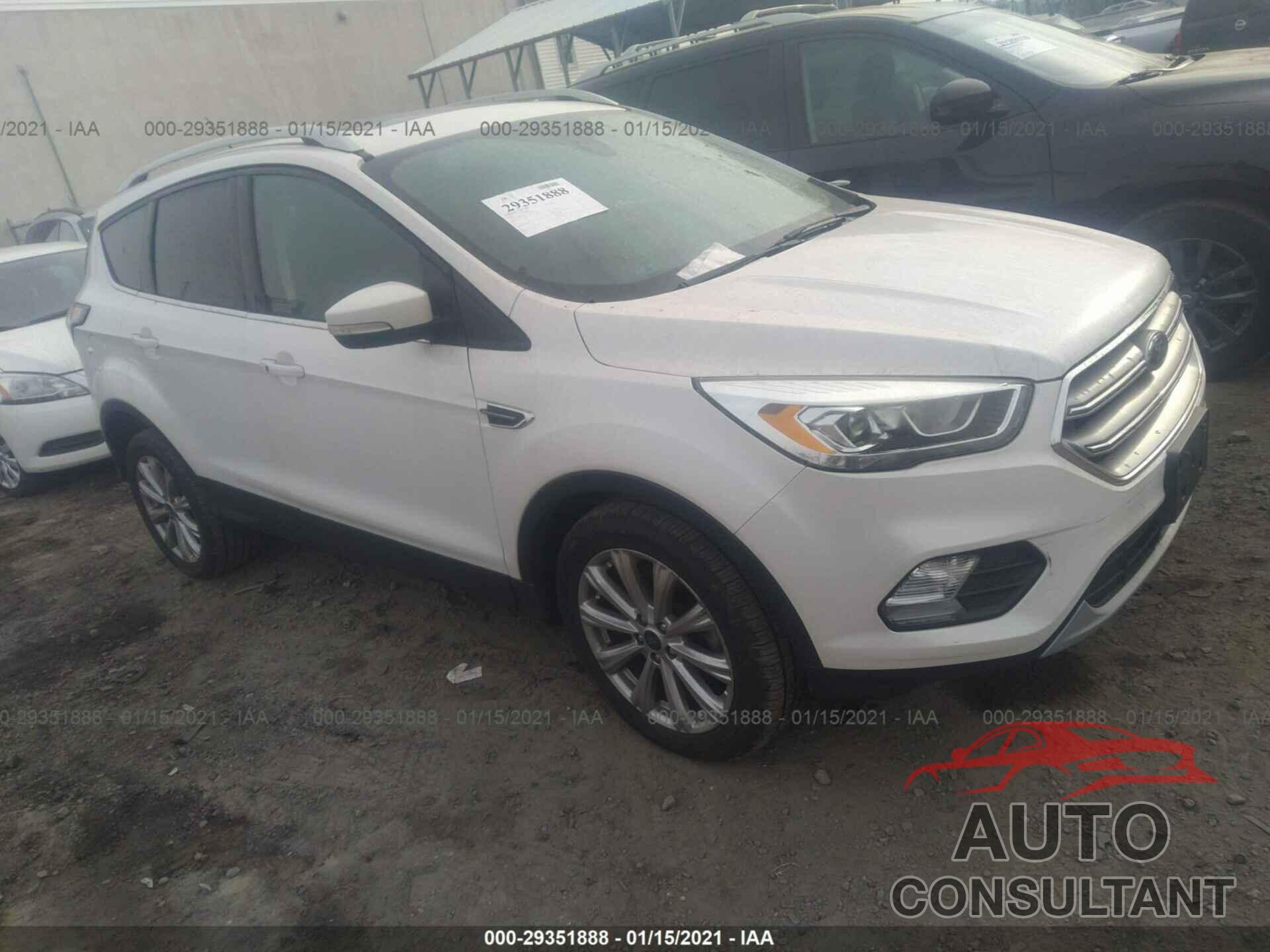 FORD ESCAPE 2017 - 1FMCU0JD2HUD25977