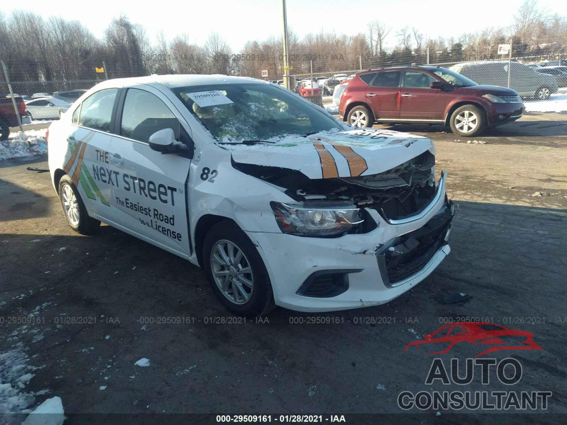 CHEVROLET SONIC 2017 - 1G1JD5SG4H4142283