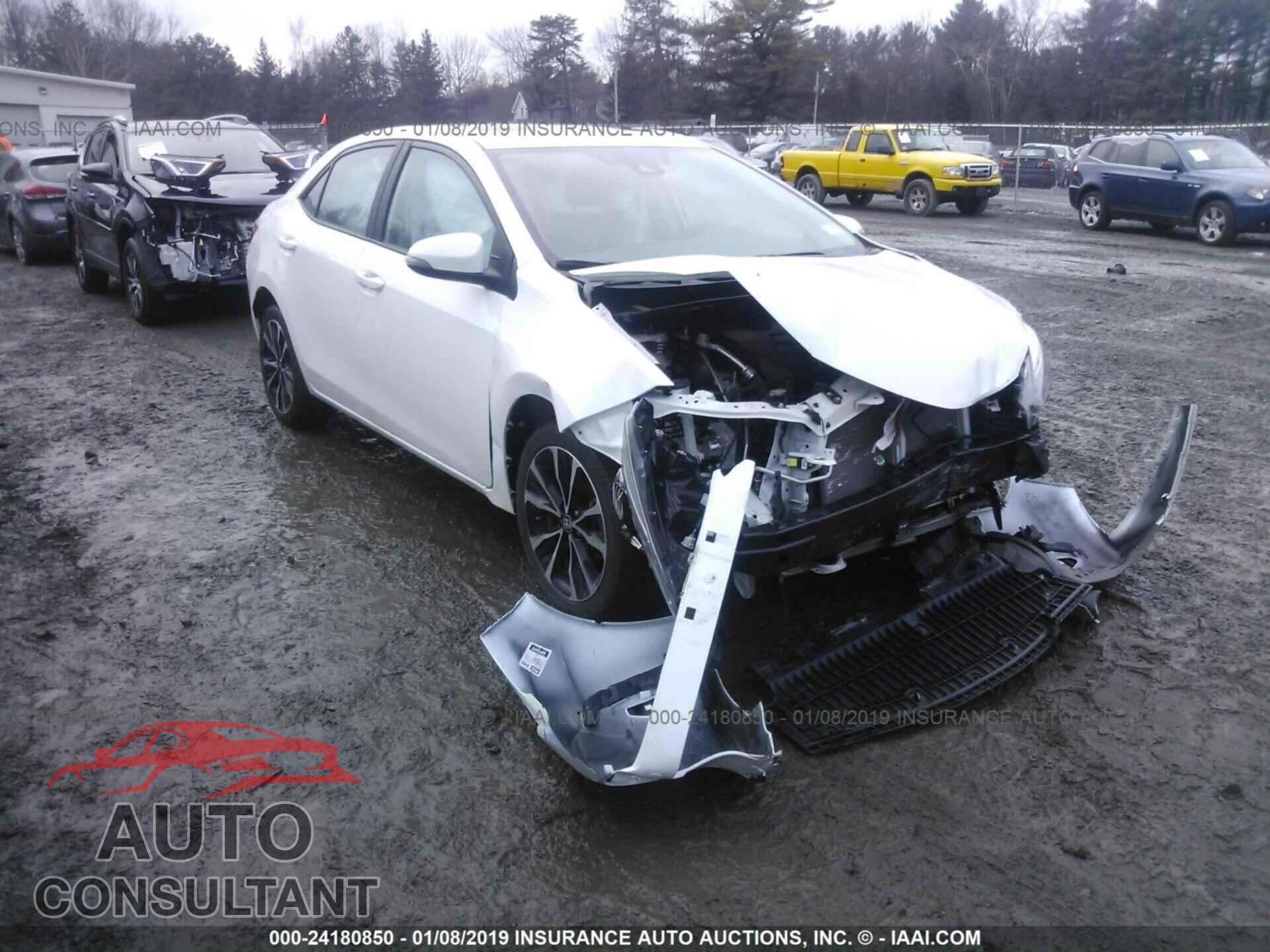 TOYOTA COROLLA 2018 - 2T1BURHEXJC007773
