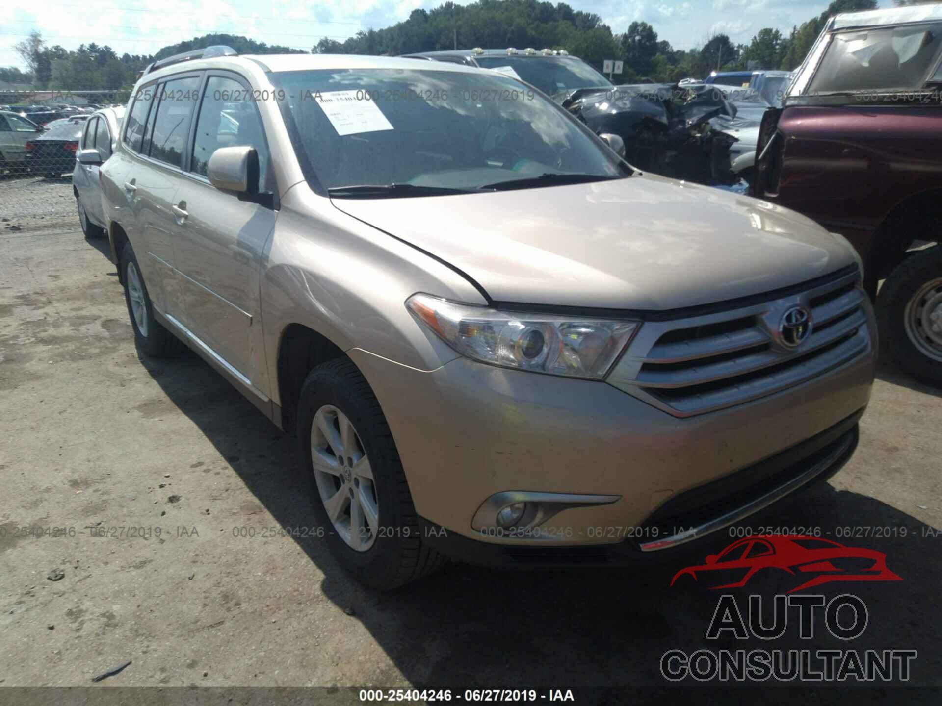 TOYOTA HIGHLANDER 2012 - 5TDBK3EH5CS135141