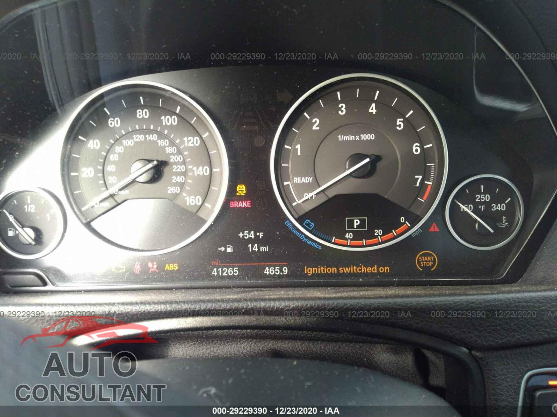 BMW 3 SERIES 2016 - WBA8E1G54GNU12329