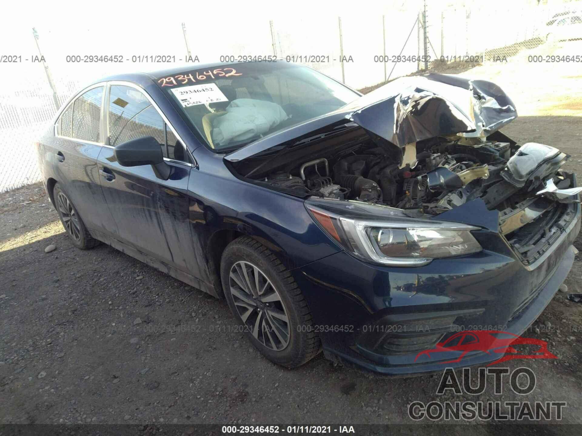 SUBARU LEGACY 2018 - 4S3BNAB62J3013754