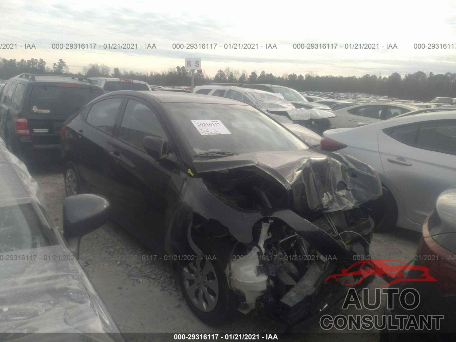HYUNDAI ACCENT 2016 - KMHCT4AE7GU080126