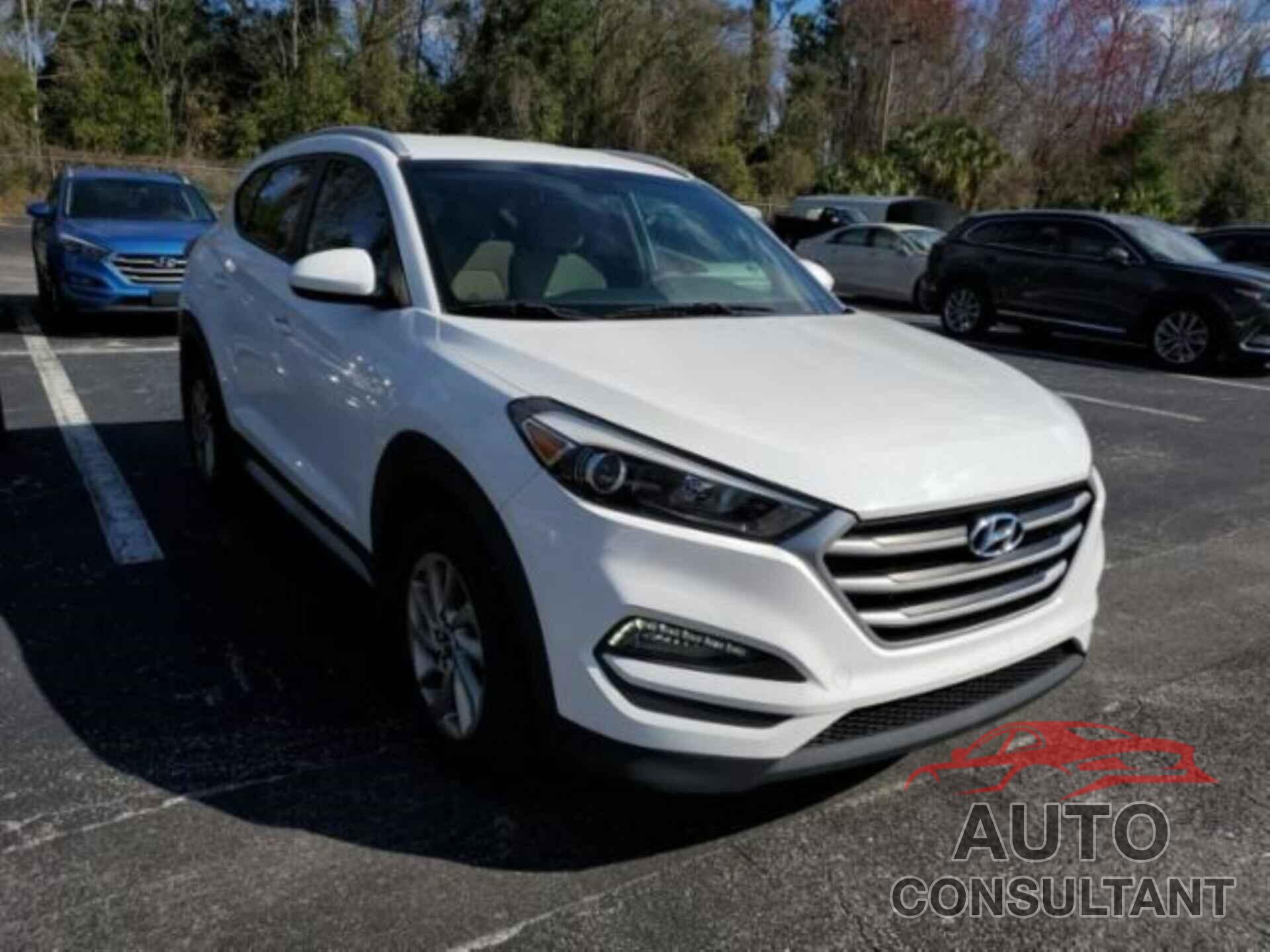 HYUNDAI TUCSON 2017 - KM8J33A47HU568695
