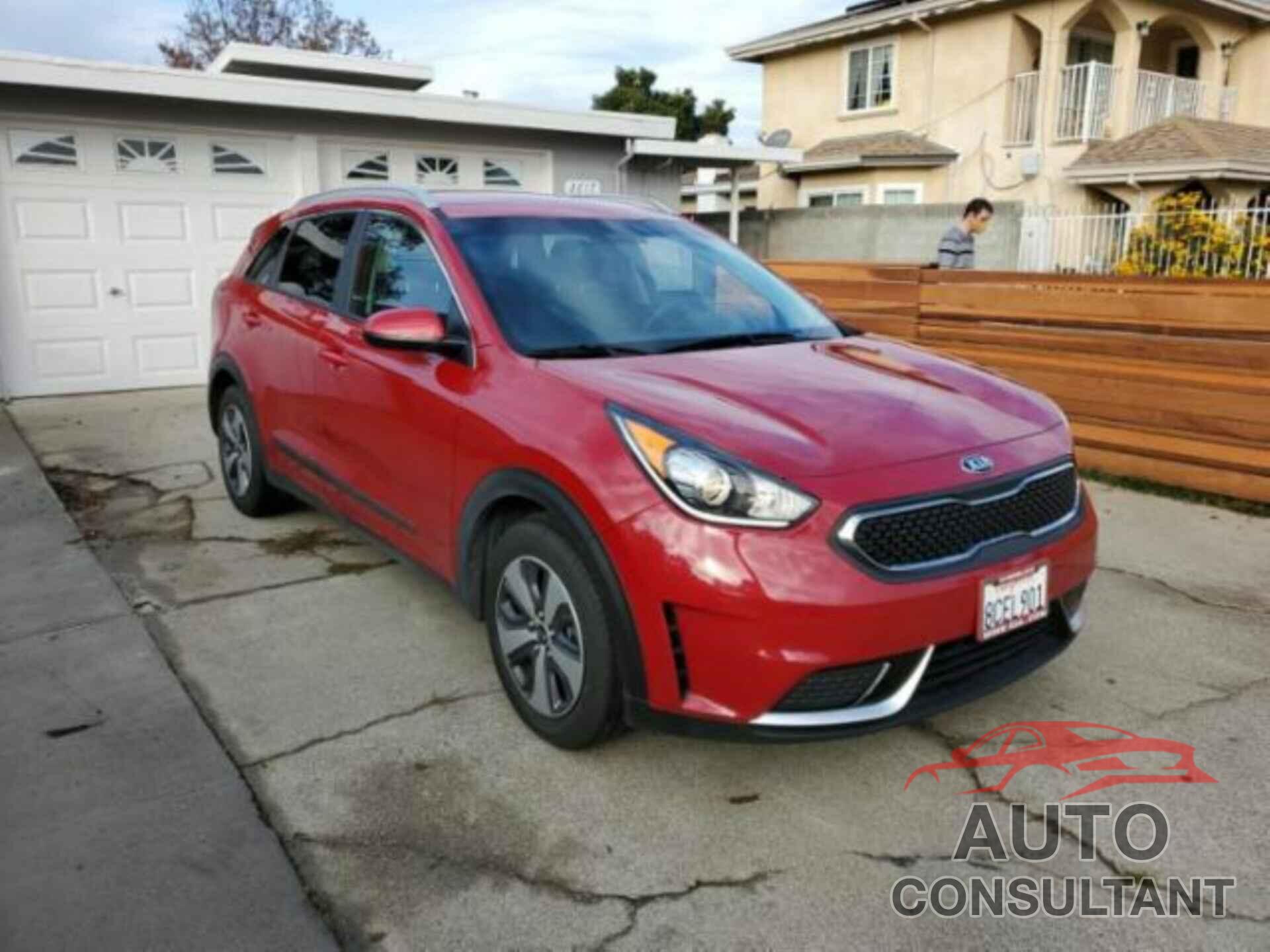 KIA NIRO 2018 - KNDCB3LC7J5143384