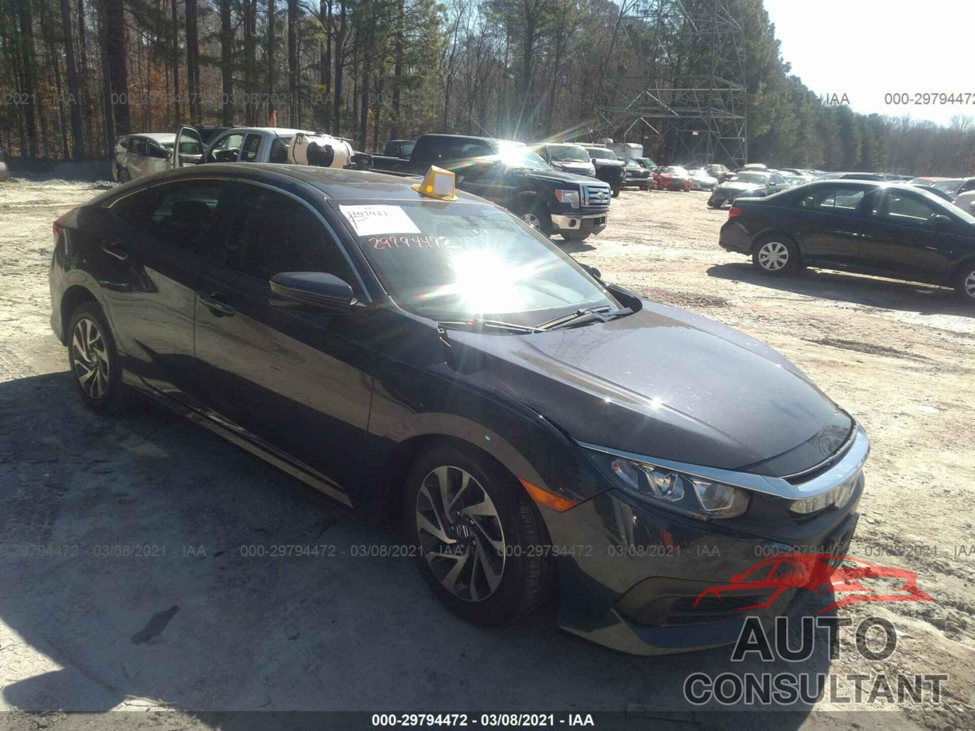 HONDA CIVIC SEDAN 2018 - 2HGFC2F74JH509878