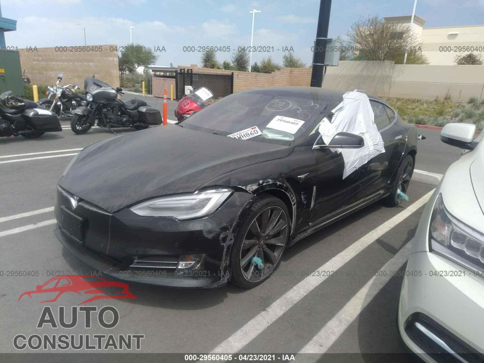 TESLA MODEL S 2017 - 5YJSA1E17HF217507
