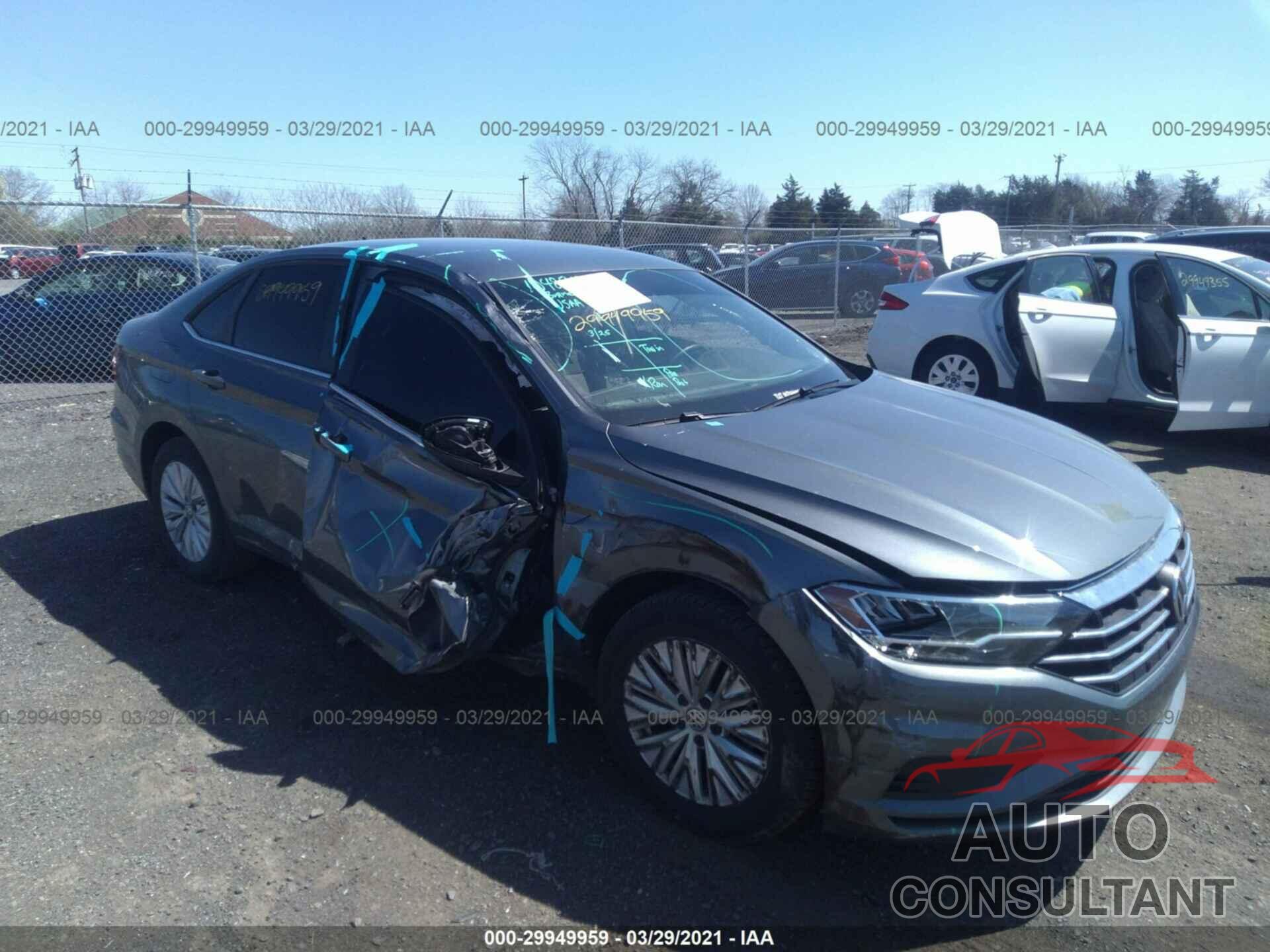 VOLKSWAGEN JETTA 2019 - 3VWN57BU5KM147279