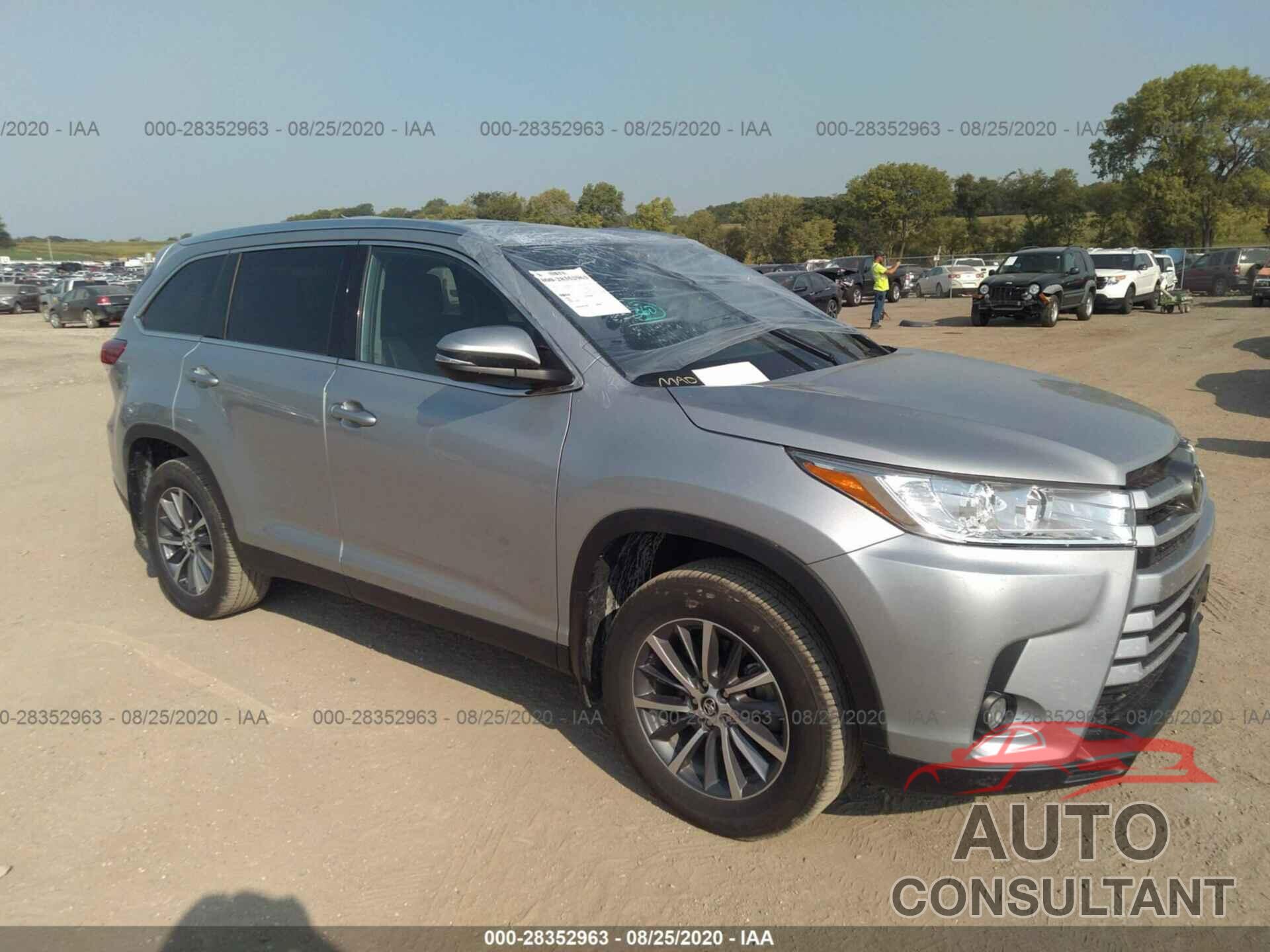 TOYOTA HIGHLANDER 2019 - 5TDJZRFHXKS602058