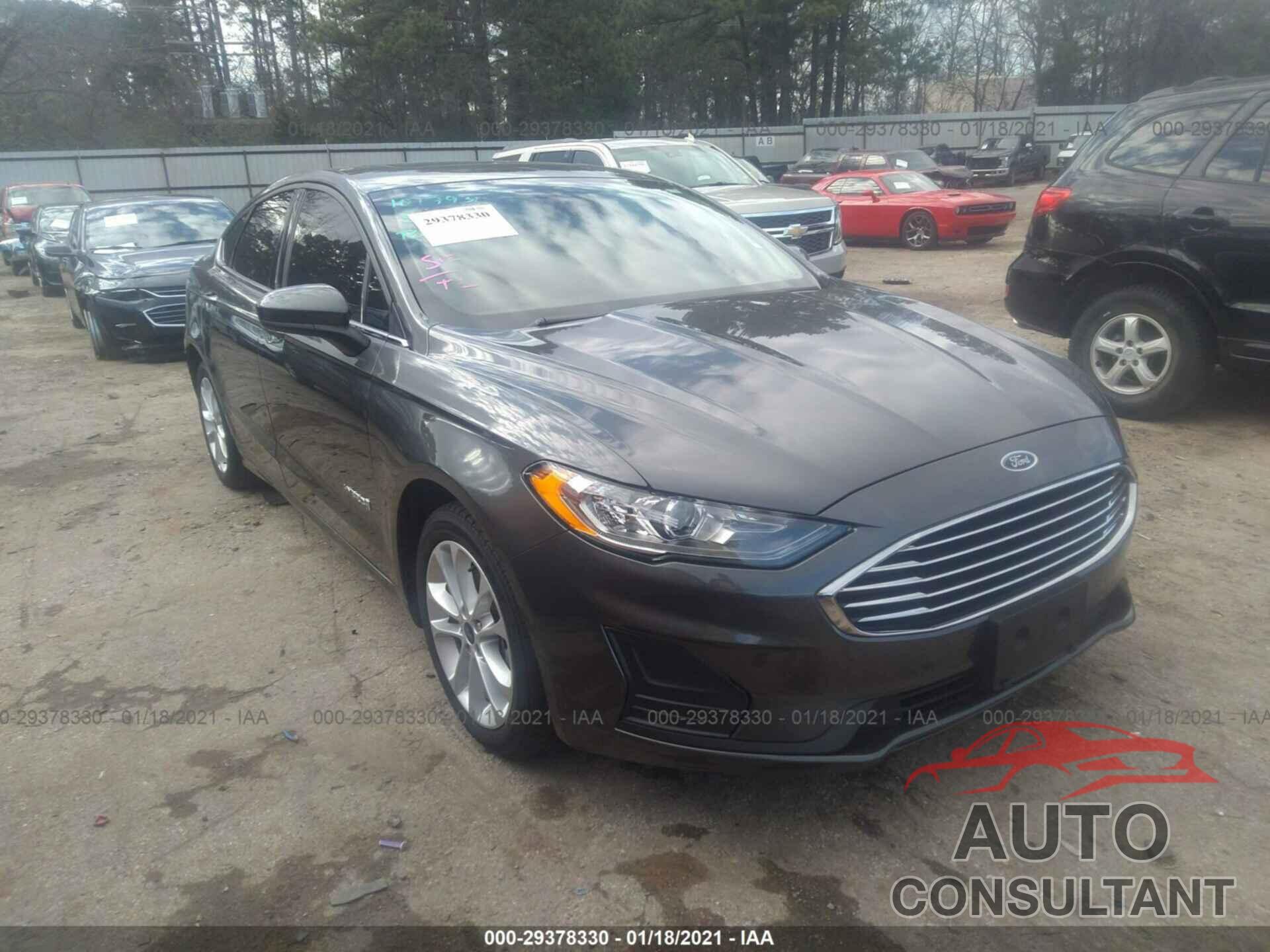 FORD FUSION HYBRID 2019 - 3FA6P0LU4KR120459