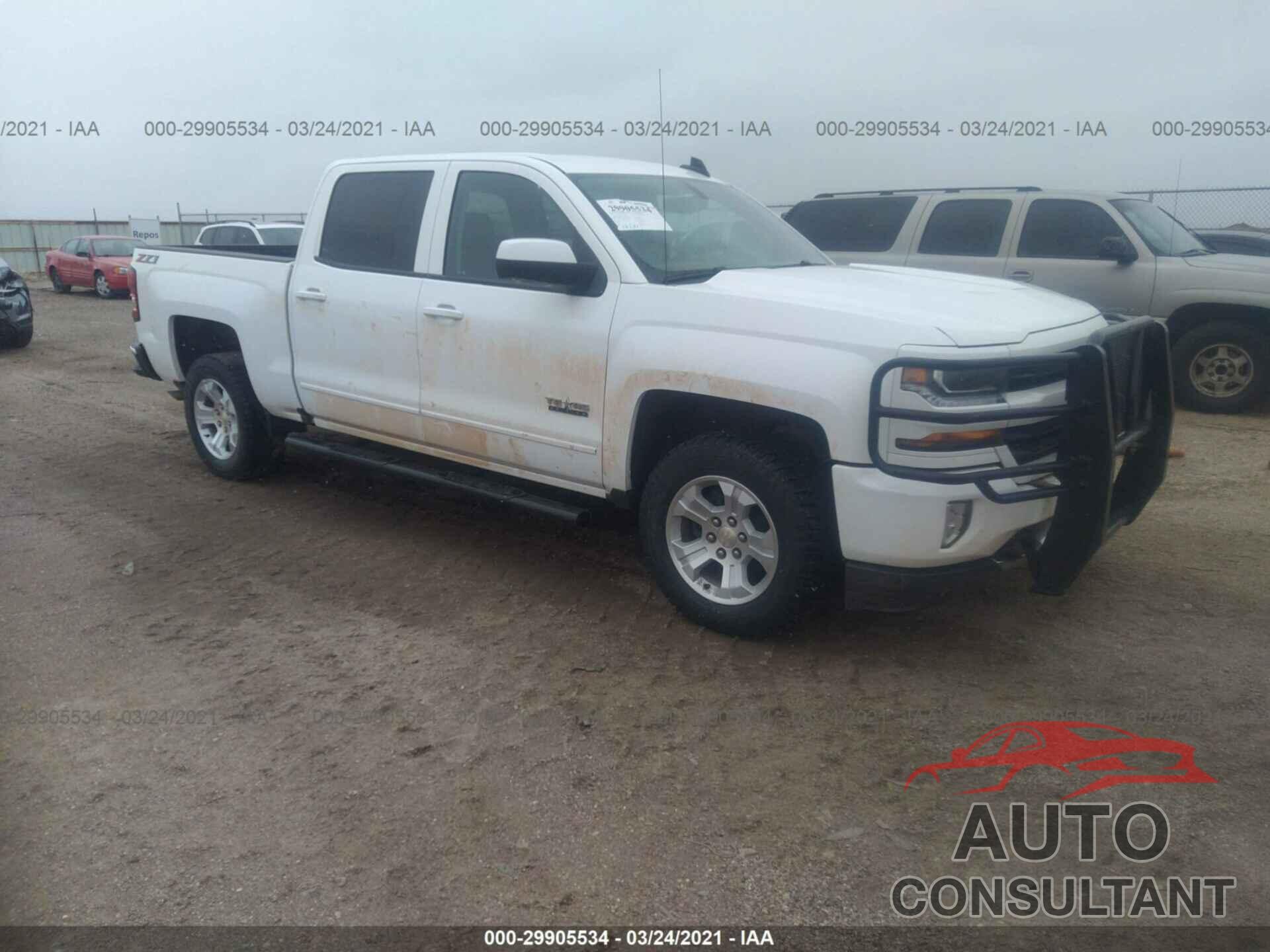 CHEVROLET SILVERADO 1500 2018 - 3GCUKREC3JG647198