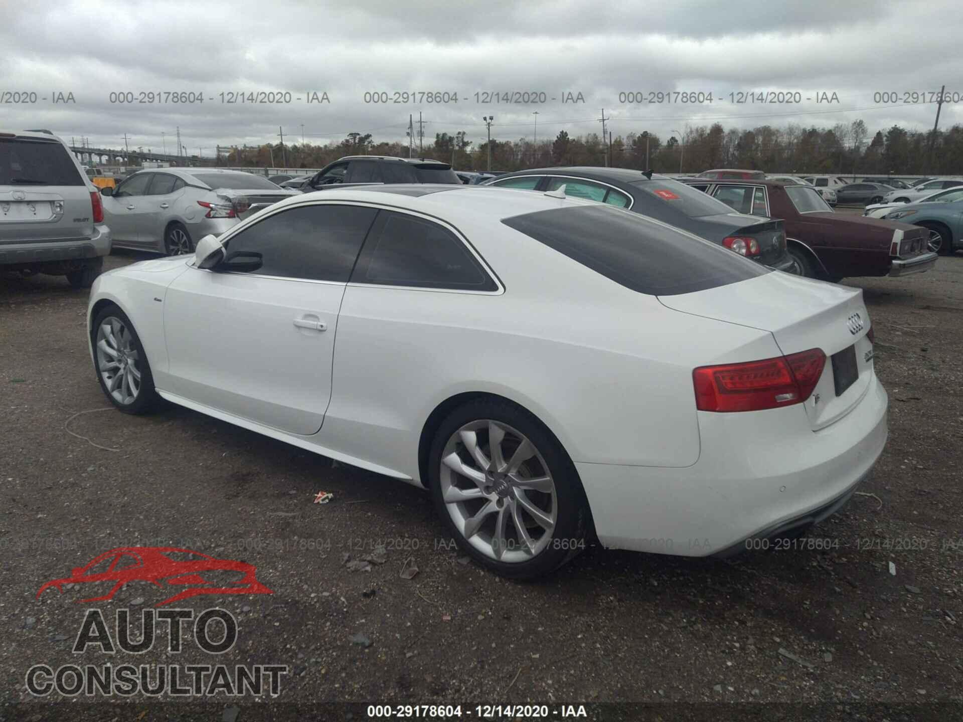 AUDI A5 2015 - WAUMFAFR2FA035277