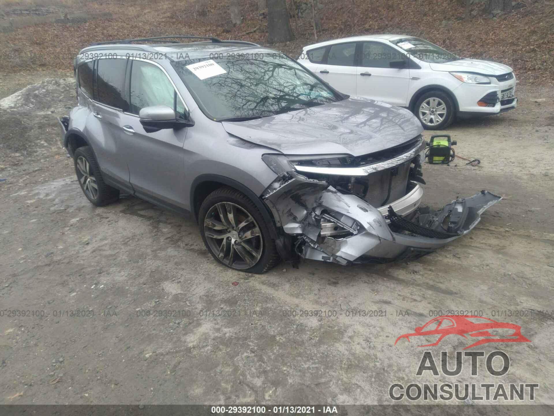 HONDA PILOT 2017 - 5FNYF6H97HB089568