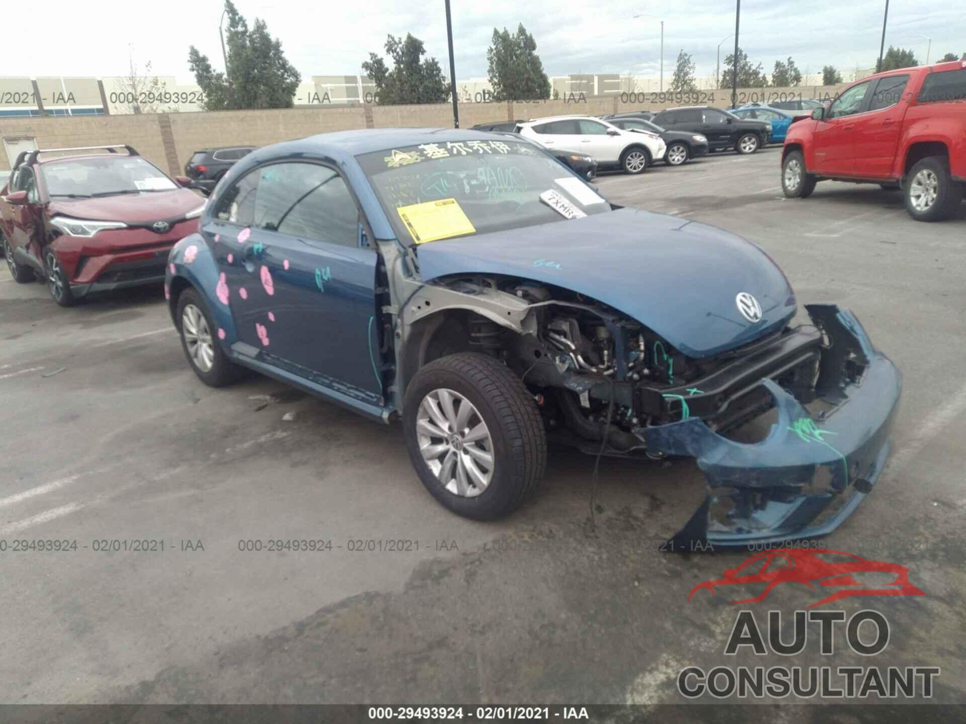 VOLKSWAGEN BEETLE 2017 - 3VWF17AT1HM619897