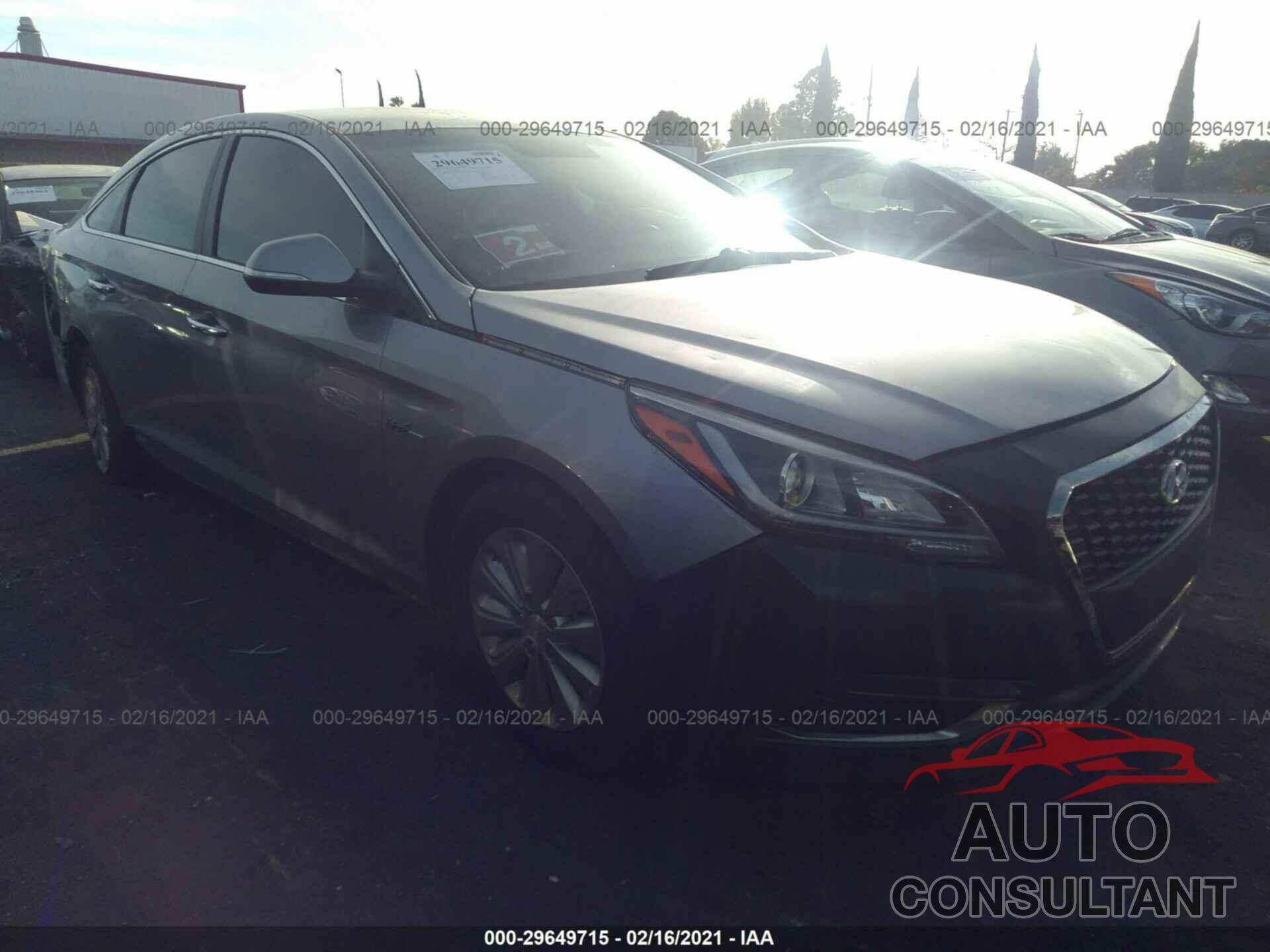 HYUNDAI SONATA HYBRID 2016 - KMHE24L13GA023171