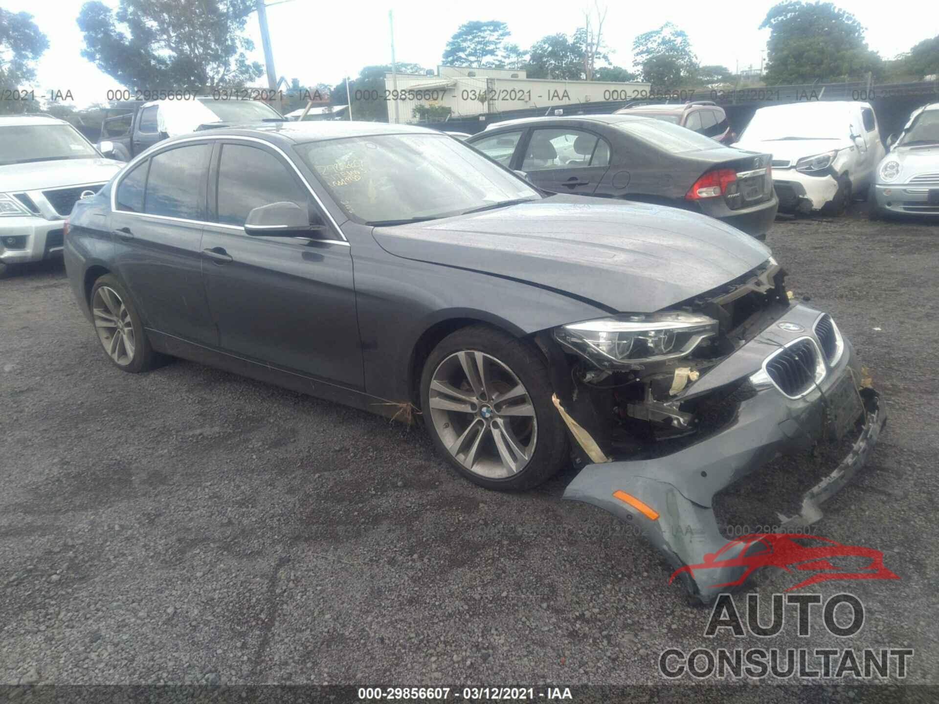 BMW 3 SERIES 2017 - WBA8B9C52HK676522