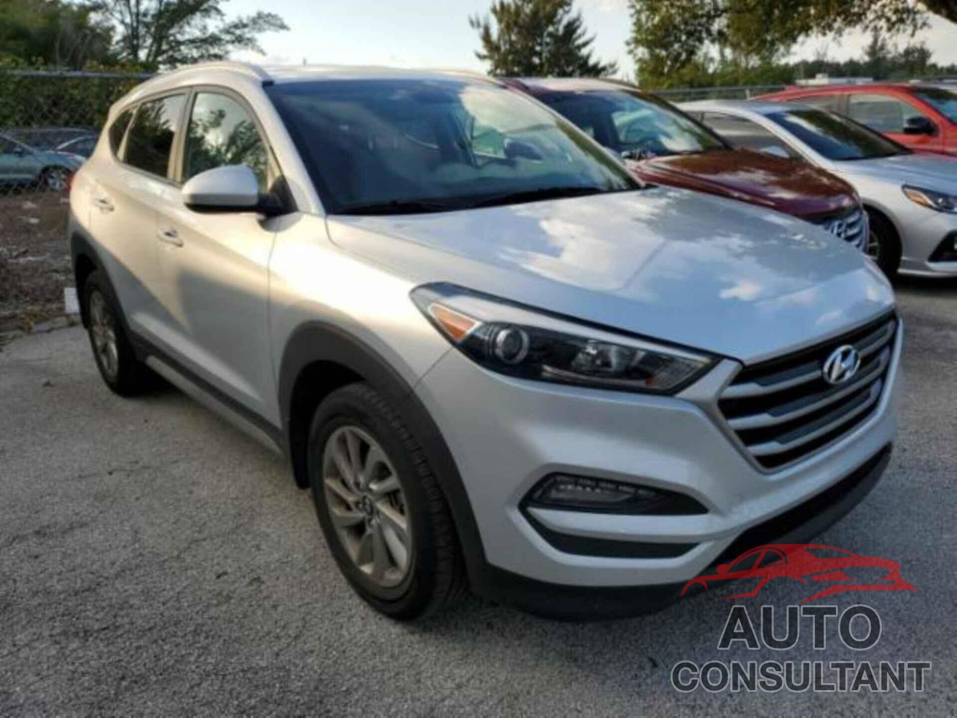 HYUNDAI TUCSON 2017 - KM8J33A47HU582936